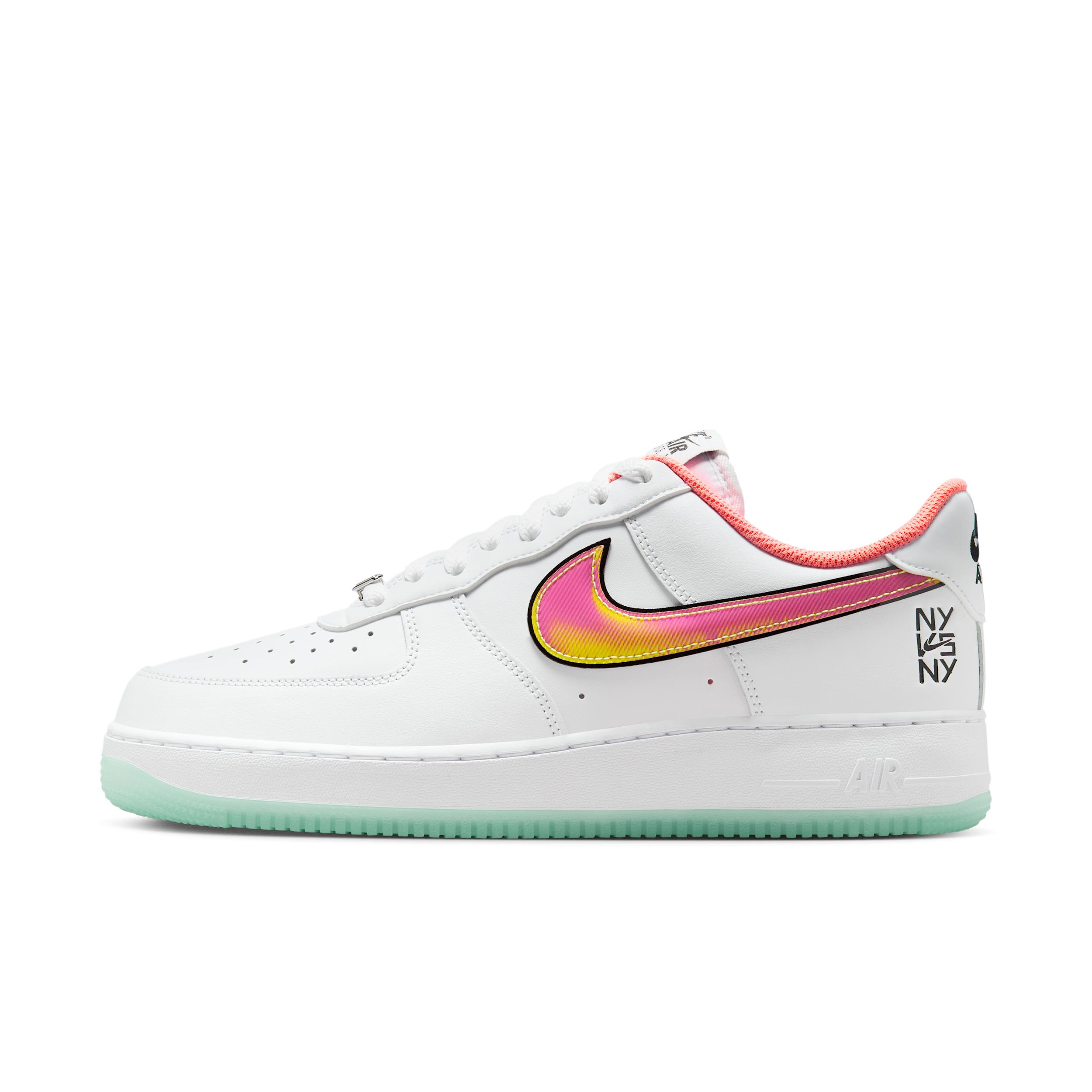 Nike Mens Air Force 1 07 Shoes | IB8865-221 Product Image