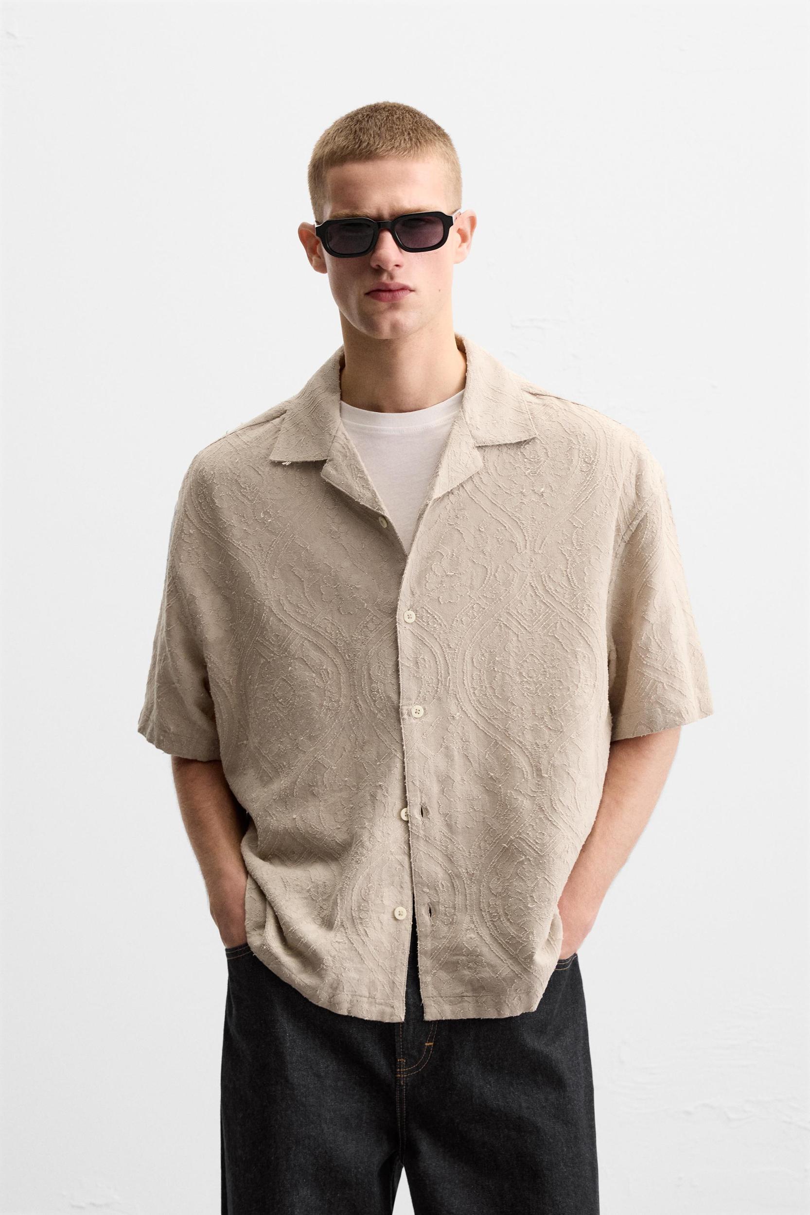 GEOMETRIC JACQUARD SHIRT Product Image