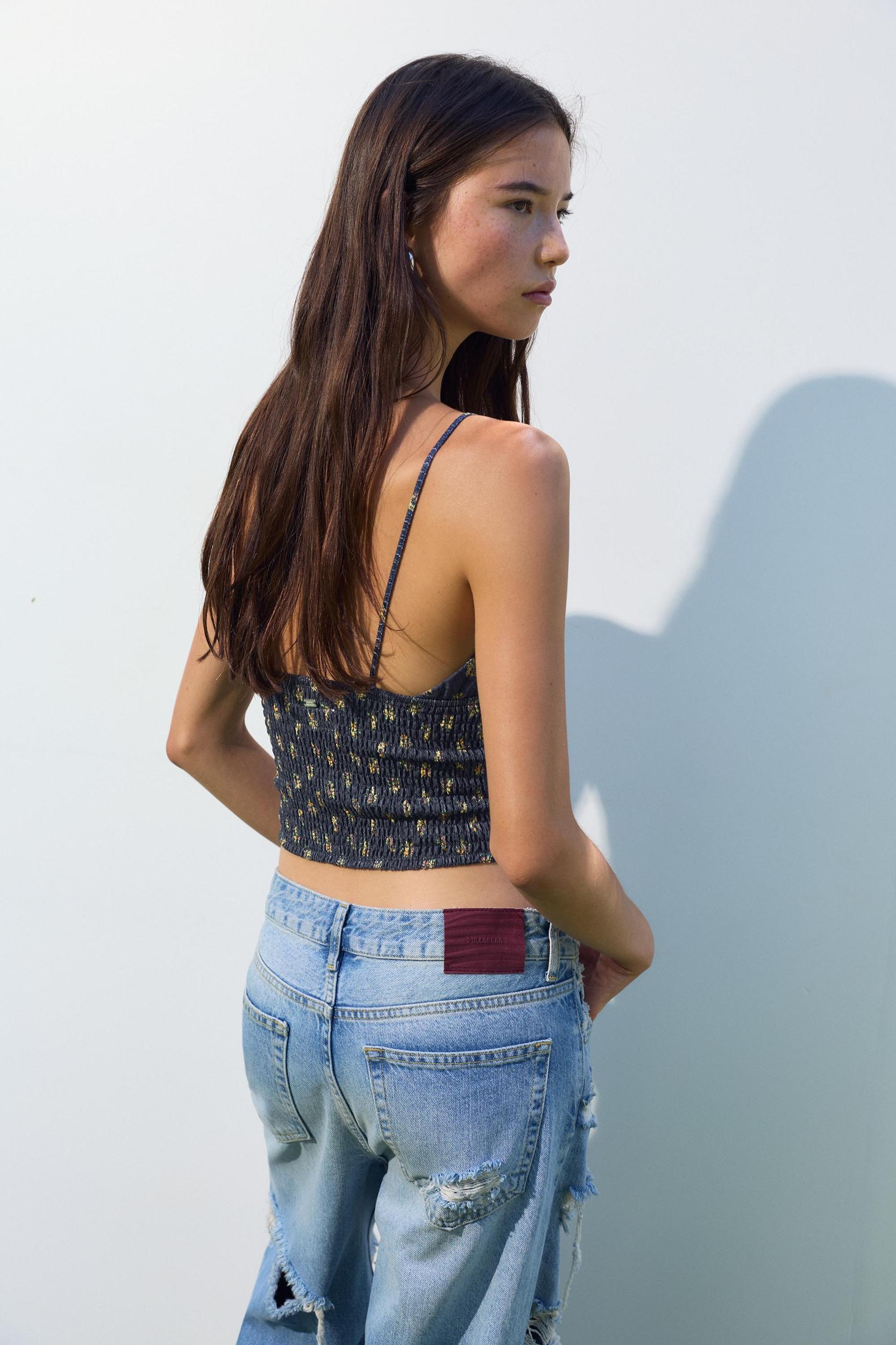 Floral strappy top Product Image