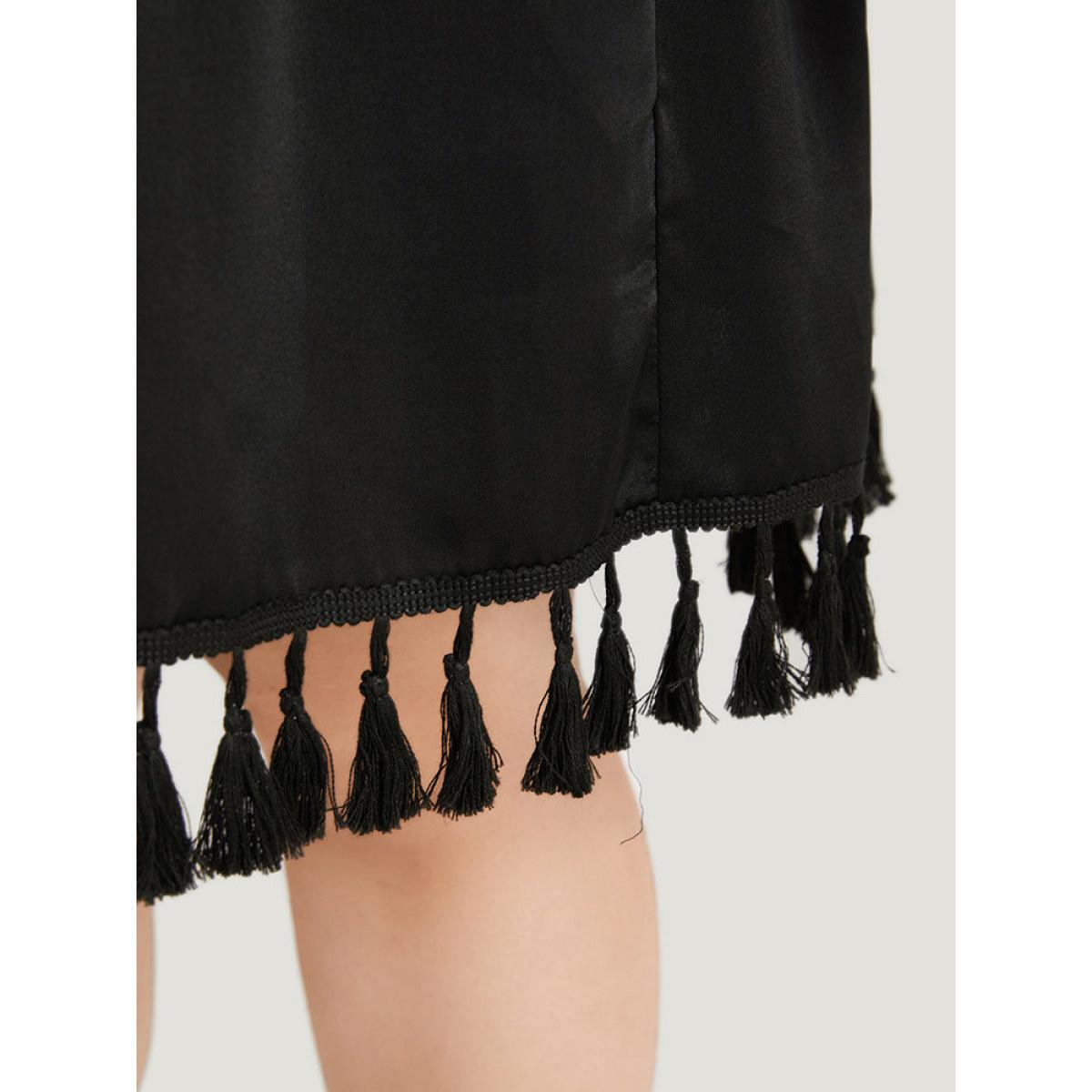 Plus Size Bandana Print Tassels Trim Open Front Kimono Women Black Casual Tassels Pocket Dailywear Kimonos BloomChic 12/L Product Image