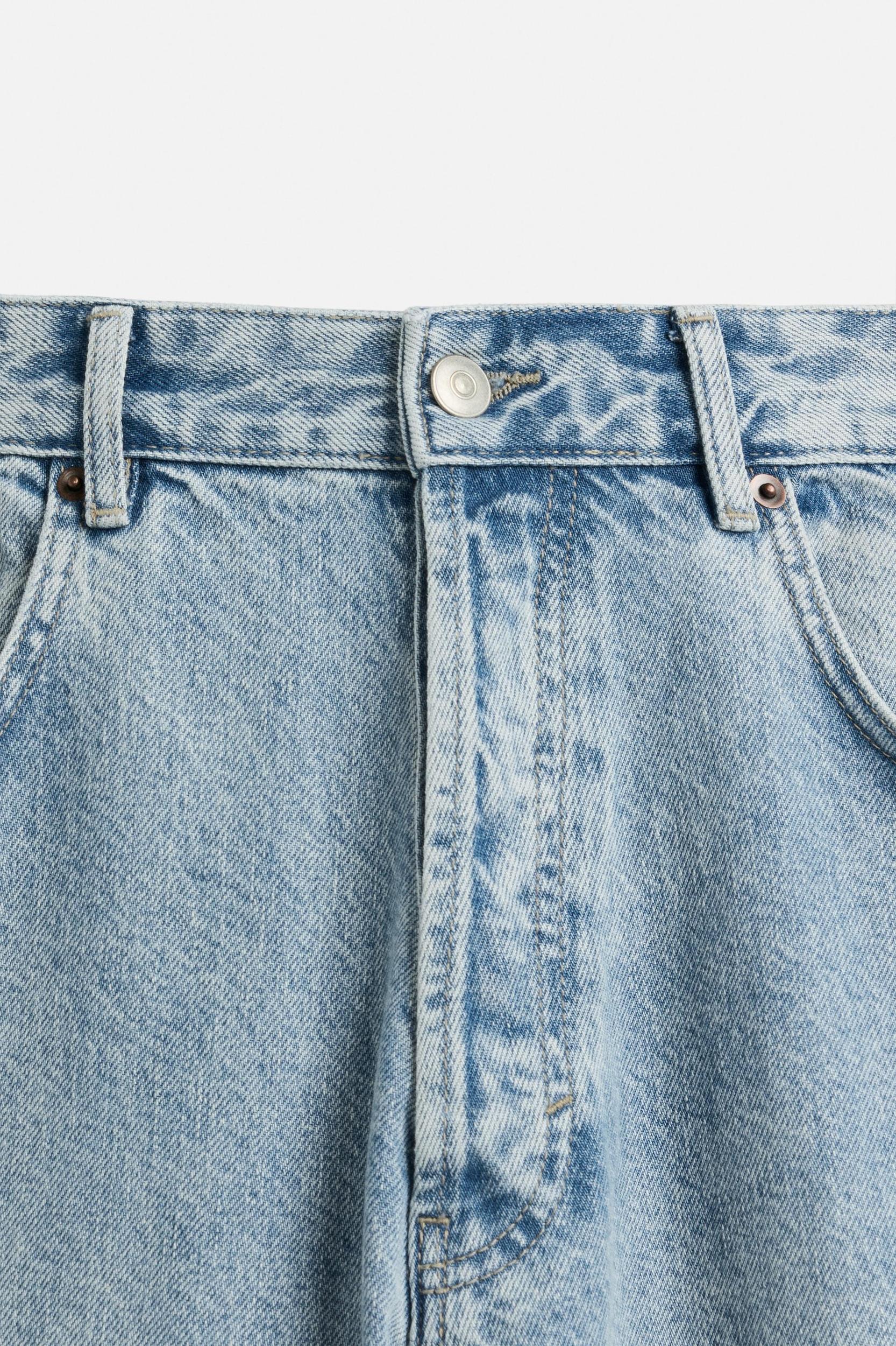 BAGGY WIDE FIT JEANS Product Image