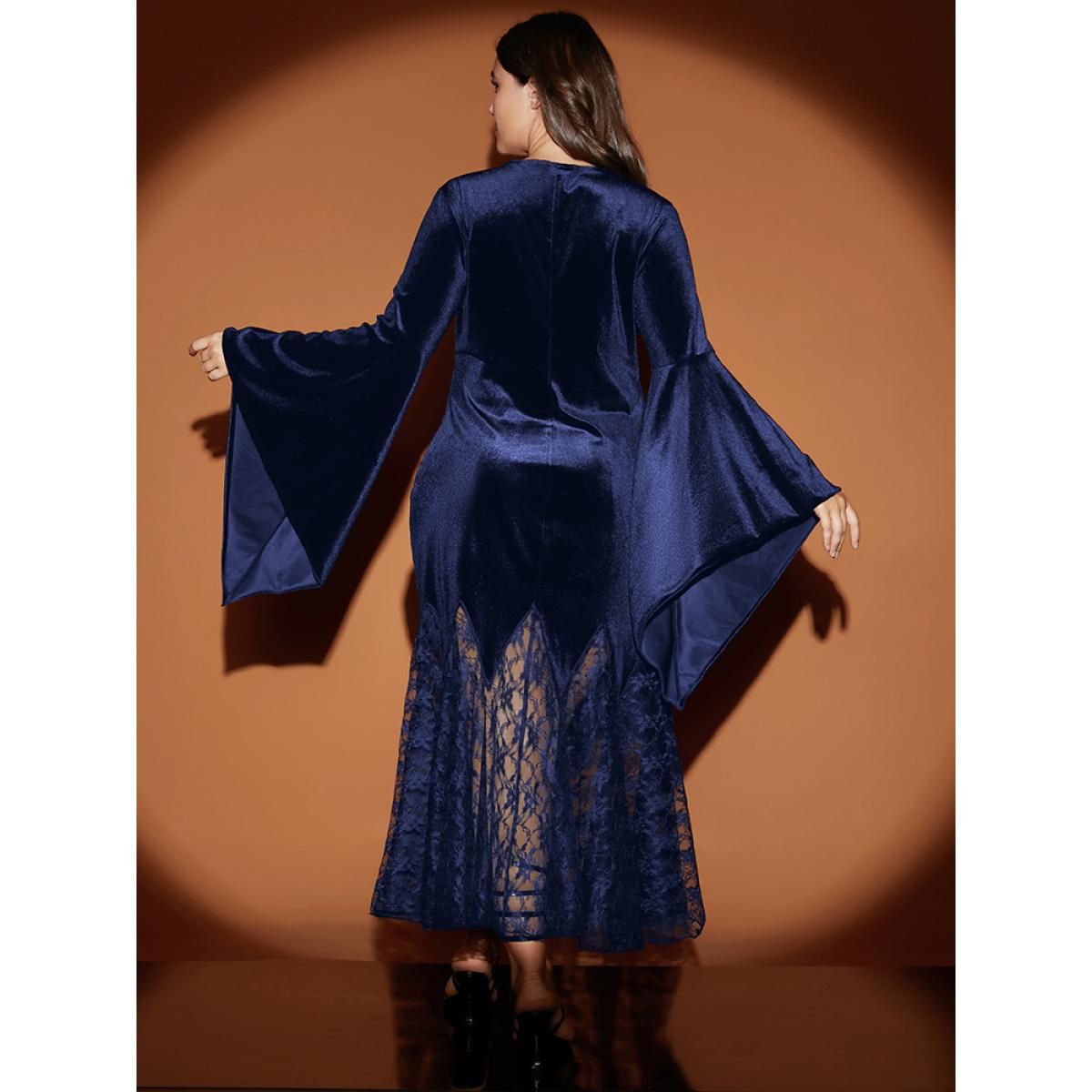 Plus Size Halloween Bell Sleeve Velvet Lace Insert Maxi Dress Navy Women Party Slit V-neck Long Sleeve Curvy Long Dress BloomChic 22-24/3X Product Image