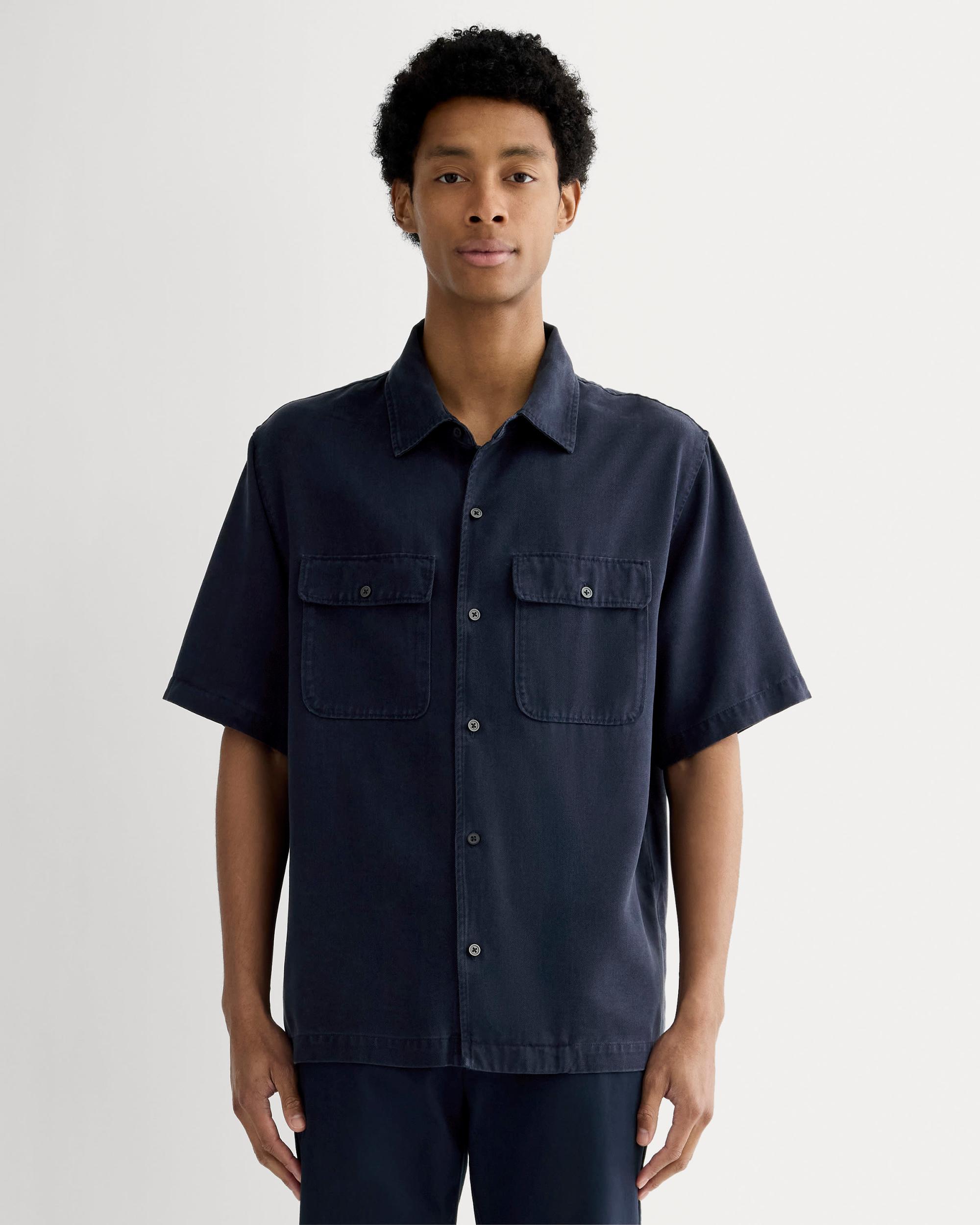 Mens Relaxed Utility Shirt in Buttersoft by Everlane Product Image