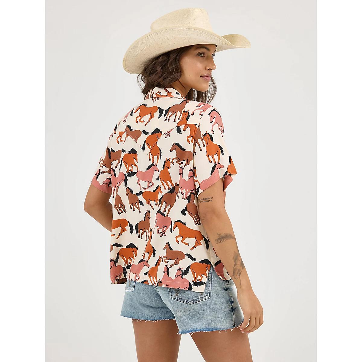 Women's Wrangler Retro® Cowgirl Camp Shirt in Ditsy Cowboy Product Image