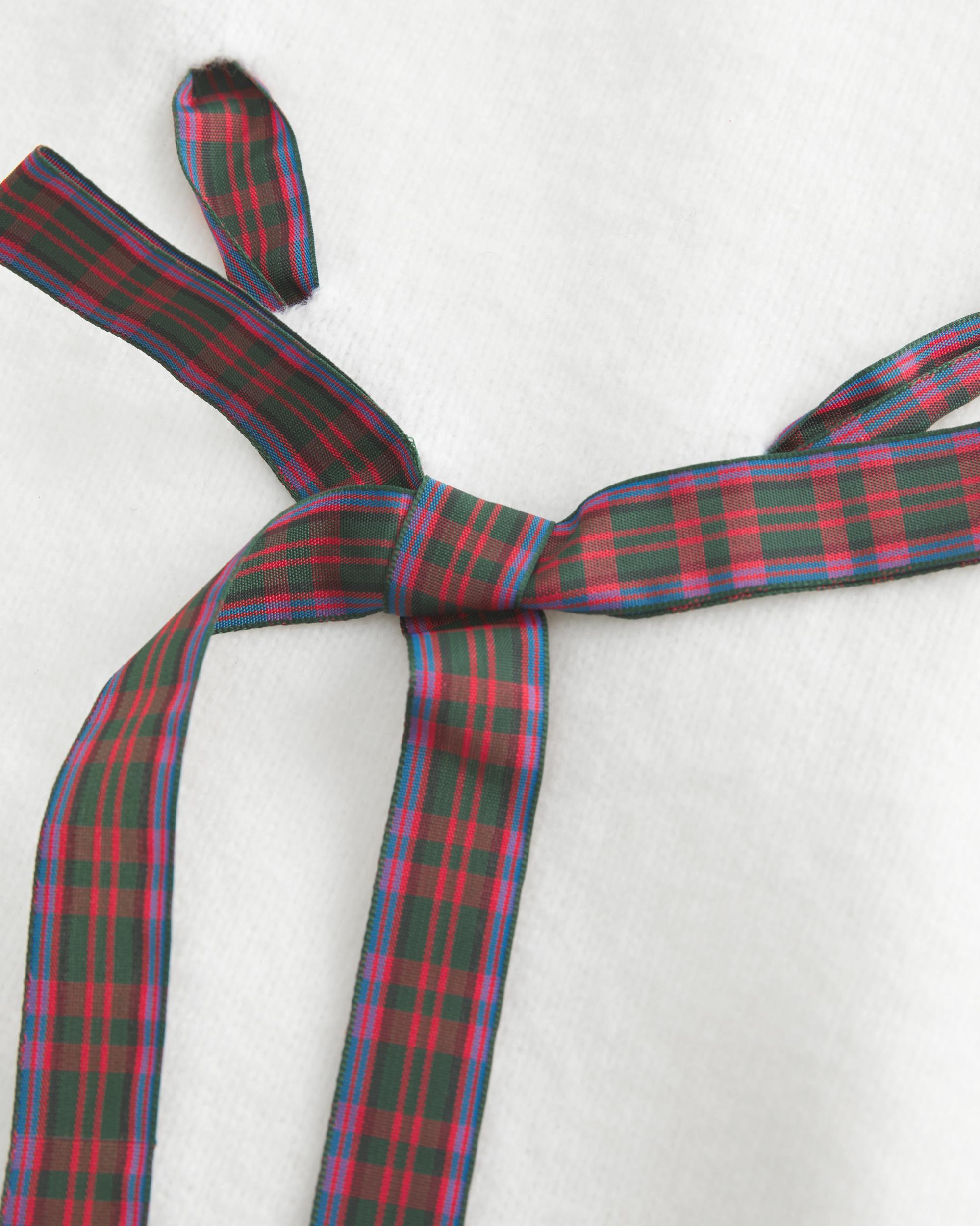 Hollister Comfy Cloud Oversized Heart Sweater Product Image