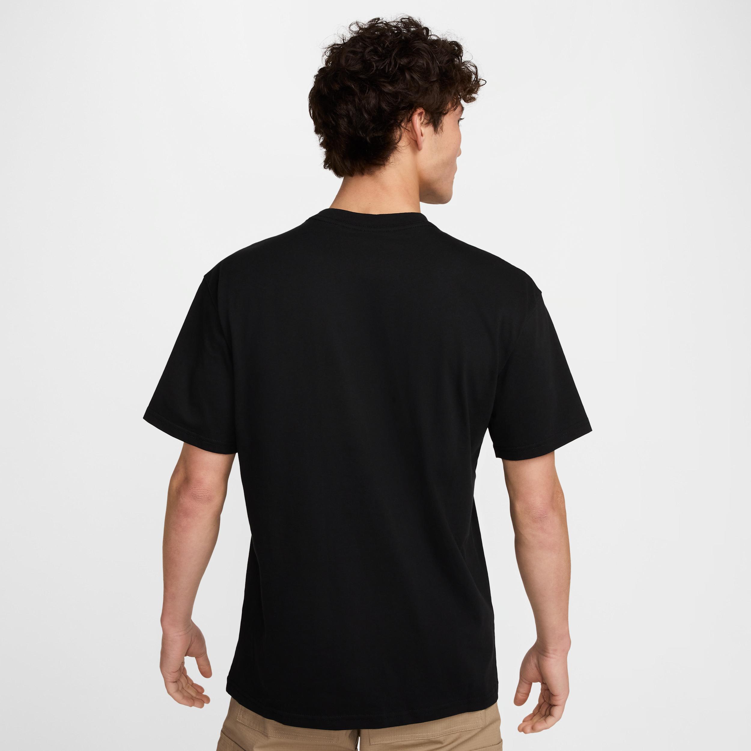 Mens Nike Sportswear Max90 T-Shirt | HJ0578-063 Product Image