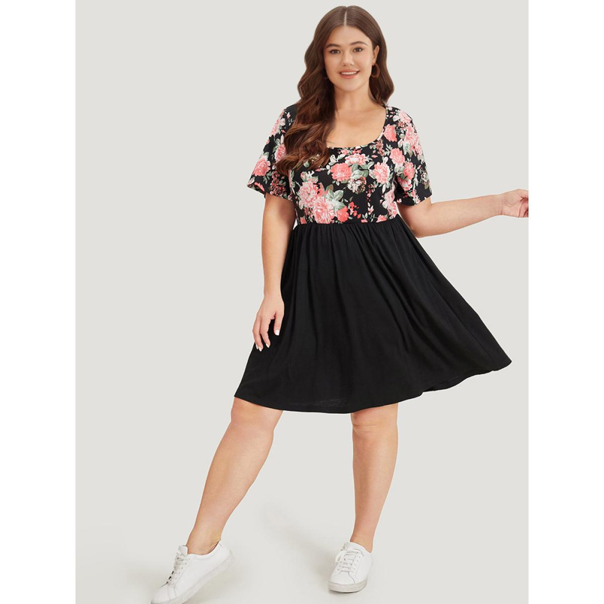 Plus Size Supersoft Essentials Floral Print Patchwork Square Neck Dress Black Women Casual Contrast Square Neck Short sleeve Curvy Knee Dress BloomChic 30/6X Product Image