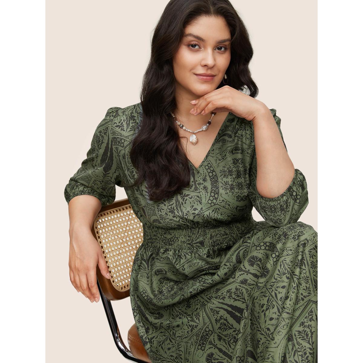Plus Size Paisley Print Shirred Lantern Sleeve Dress ArmyGreen Women Vacation Elastic cuffs V-neck Elbow-length sleeve Curvy Midi Dress BloomChic 14-16/1X Product Image