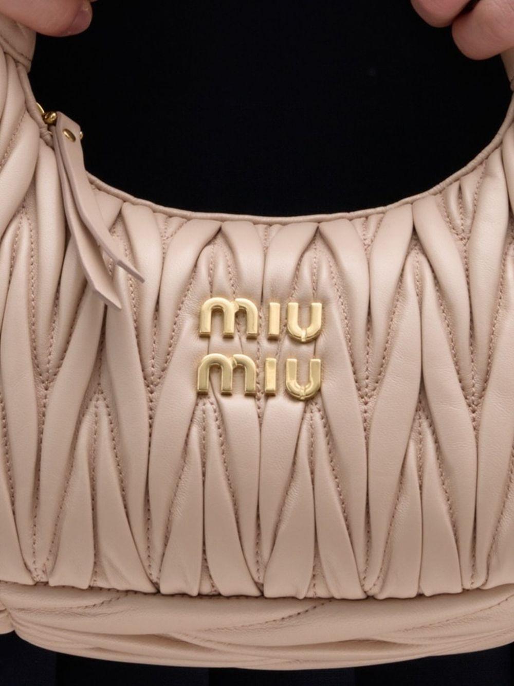 Wander matelassé tote bag Product Image