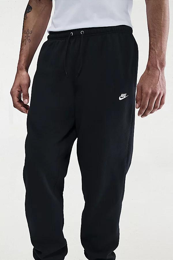 Nike Mens Club Cuffed Brushed Fleece Pants | FN3808-010 Product Image
