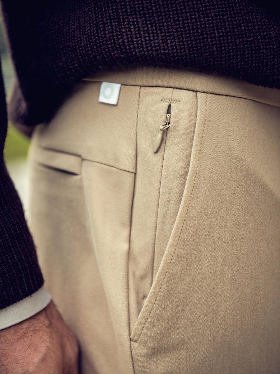 Men's Pace Chino - Dark Khaki (TW) Product Image