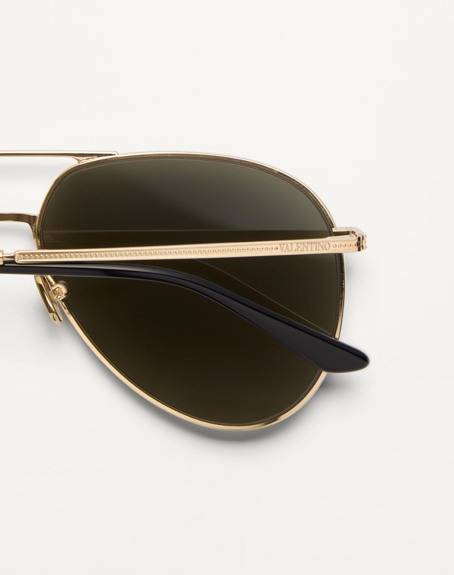 Metal Aviator Frame Product Image