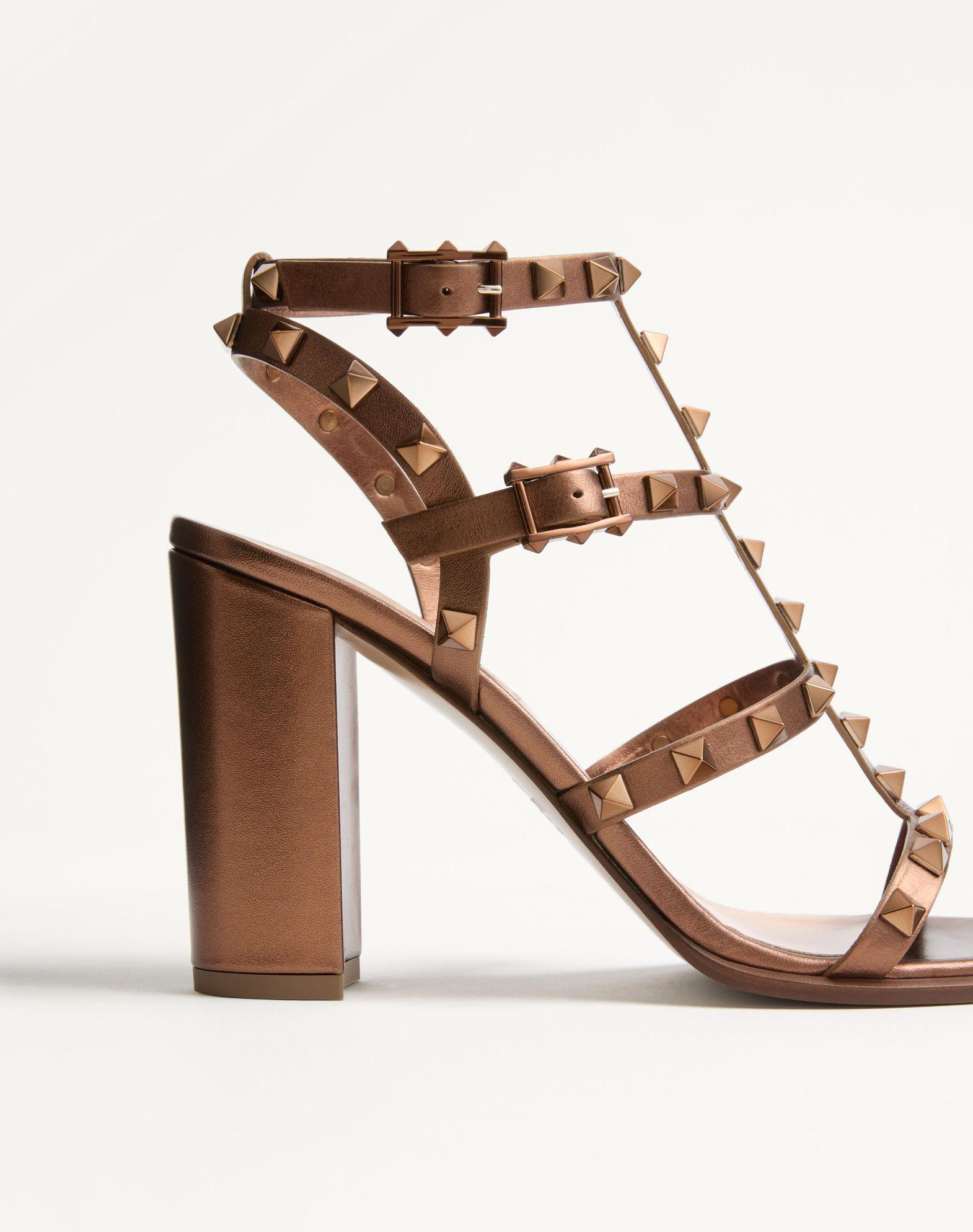 Rockstud Metallic Calfskin Leather Ankle Strap Sandal 90 Mm Product Image