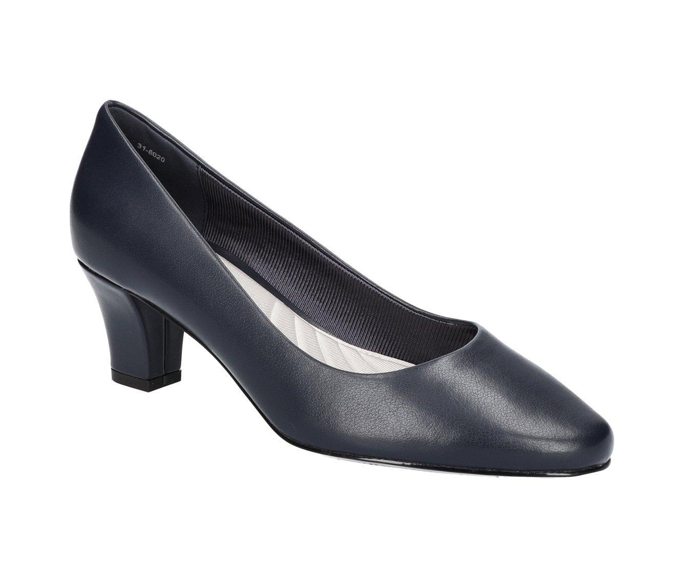 Women's Easy Street Ballari Pumps Product Image