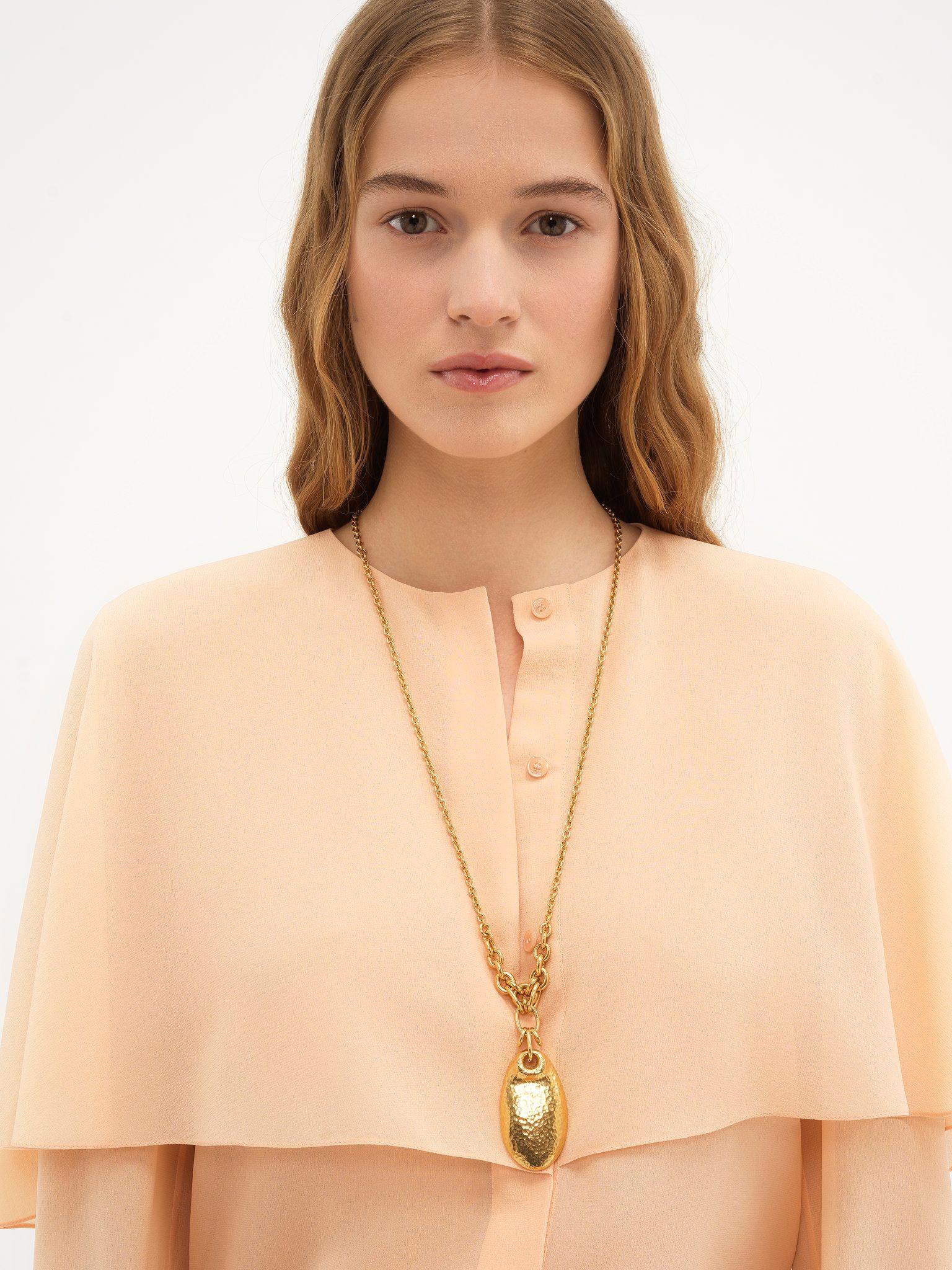 The Chloé Petal necklace Product Image