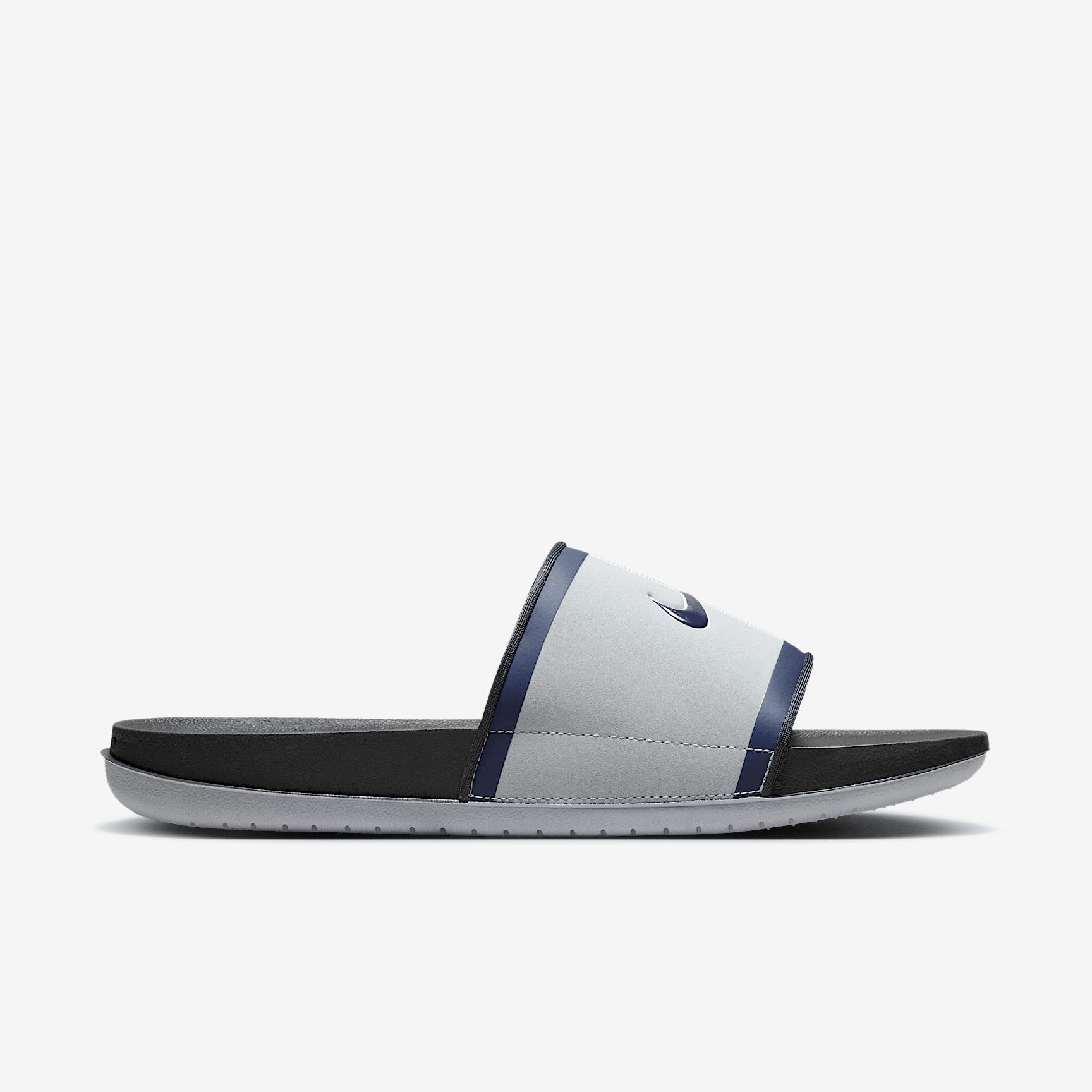 Nike Offcourt (Dallas Cowboys) Offcourt Slides Product Image