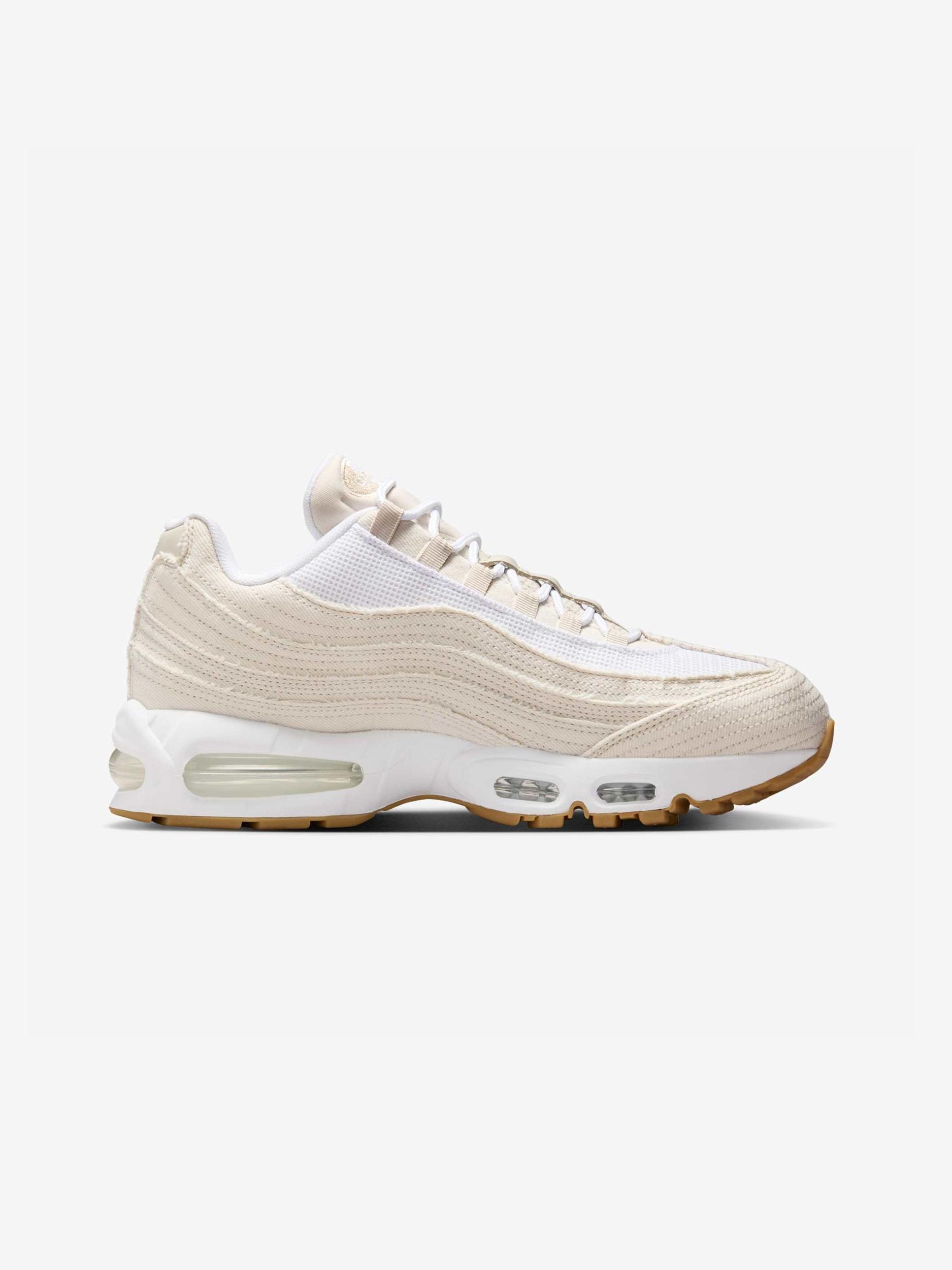 Nike x Levi's Air Max 95 OG (Light Orewood Brown) Product Image