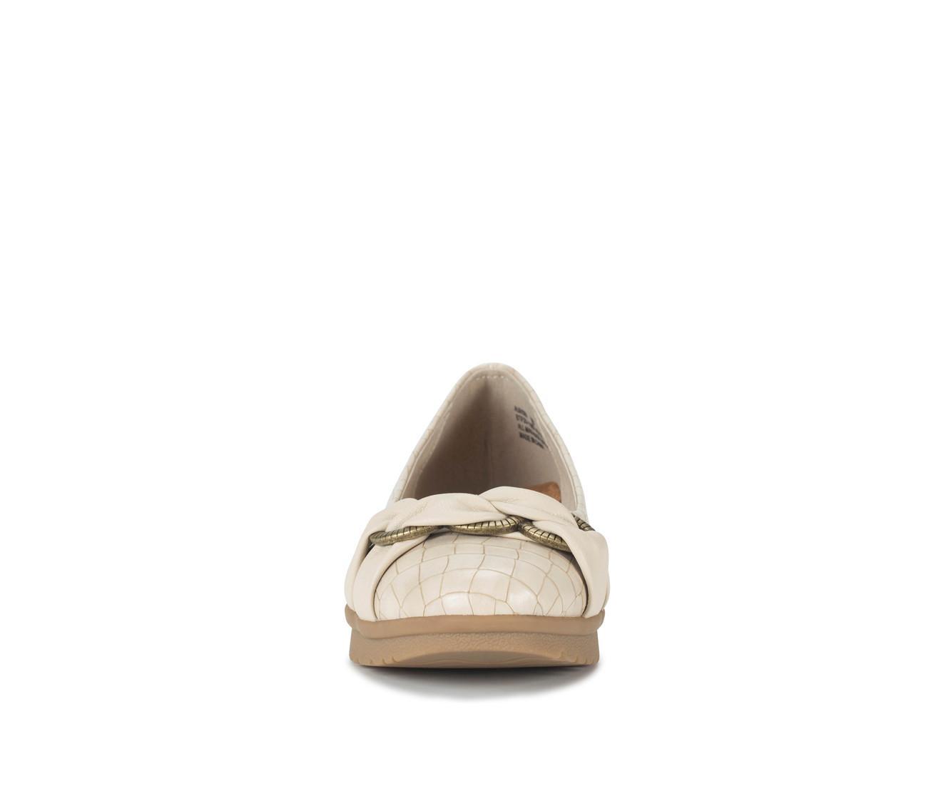 Women's Baretraps Aurora Flats Product Image