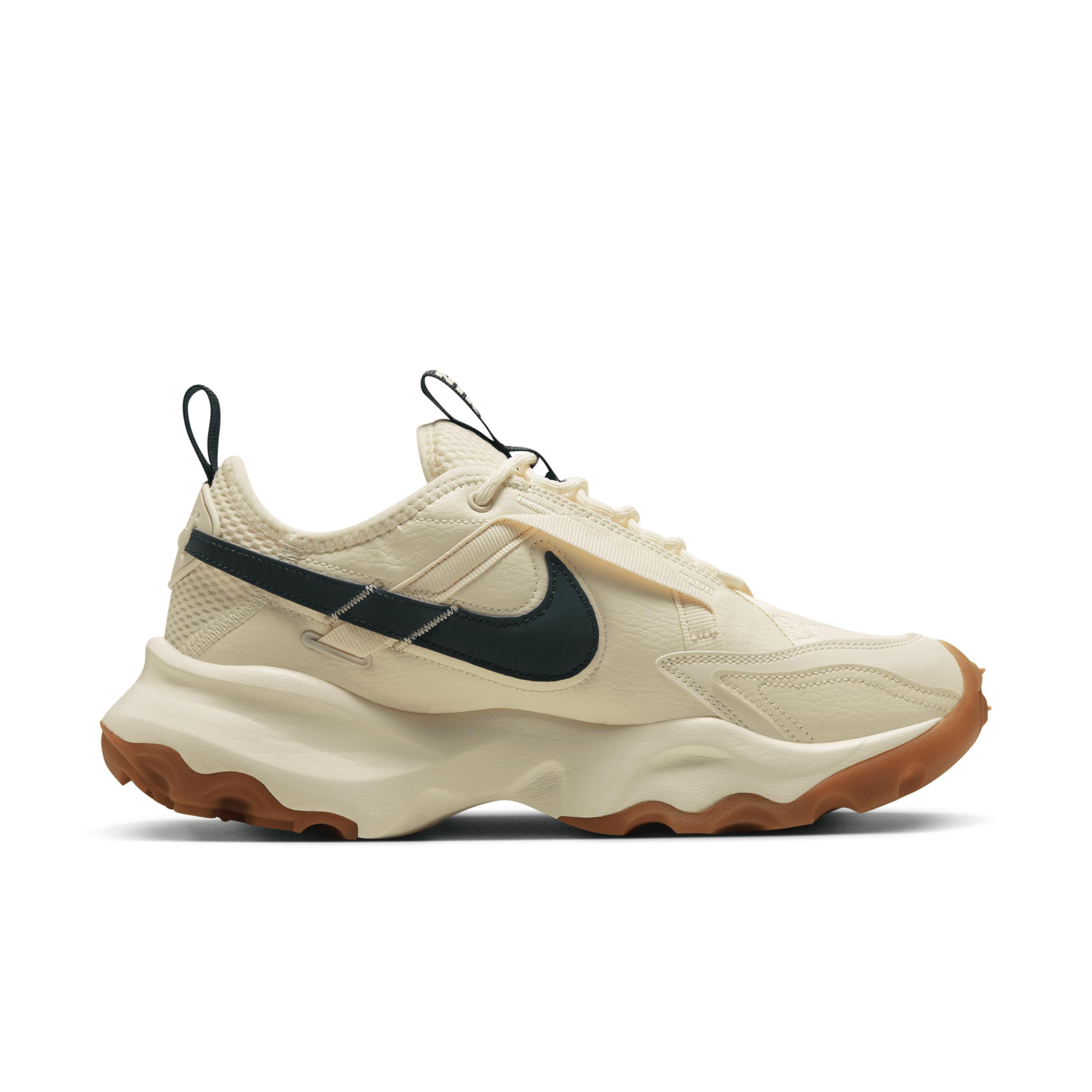 Nike Womens Nike TC 7900 - Womens Shoes Lt Brown/Armory Navy/Pale Ivory Product Image