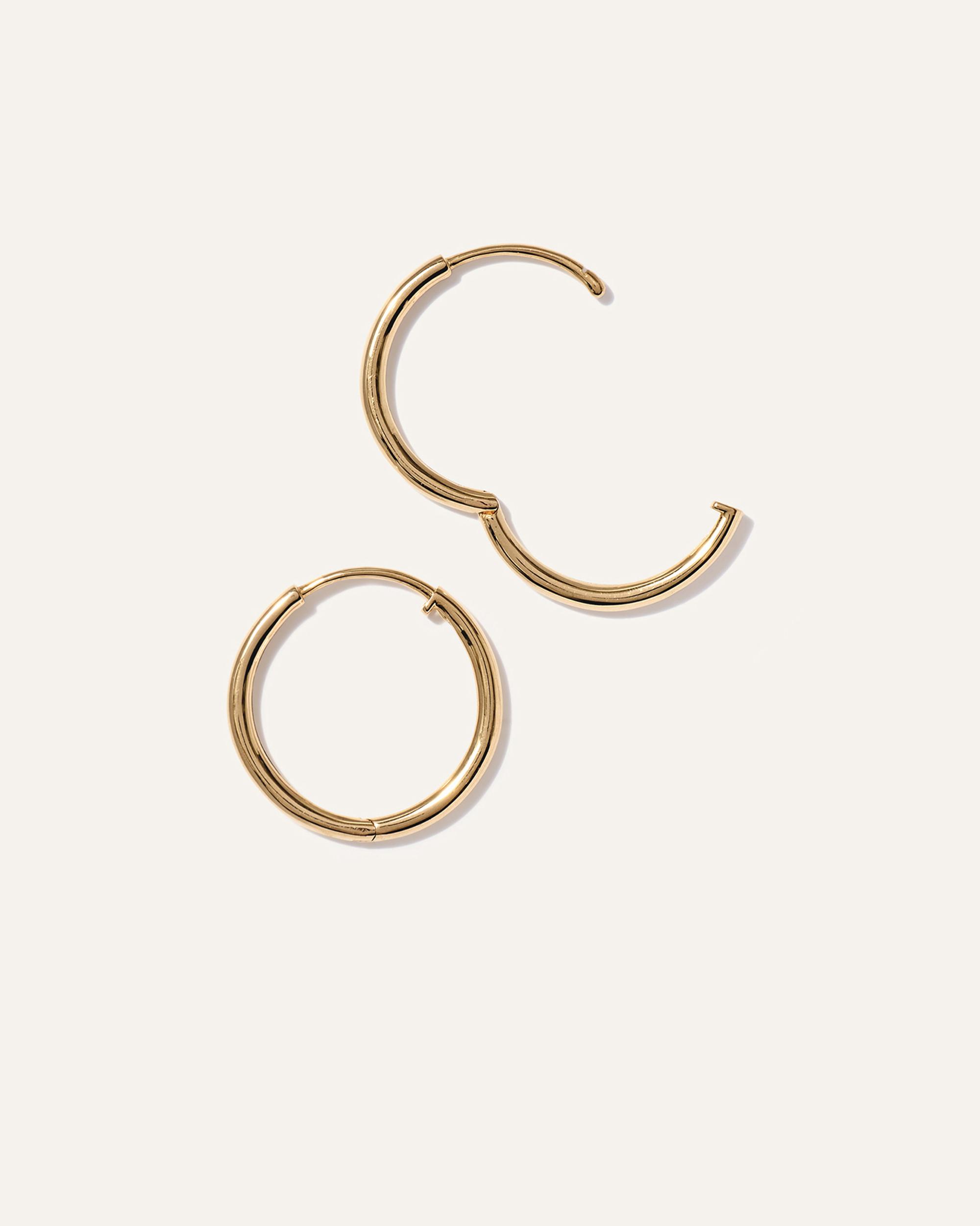 Quince | Women's 14K Gold Classic Hoop Earrings Product Image
