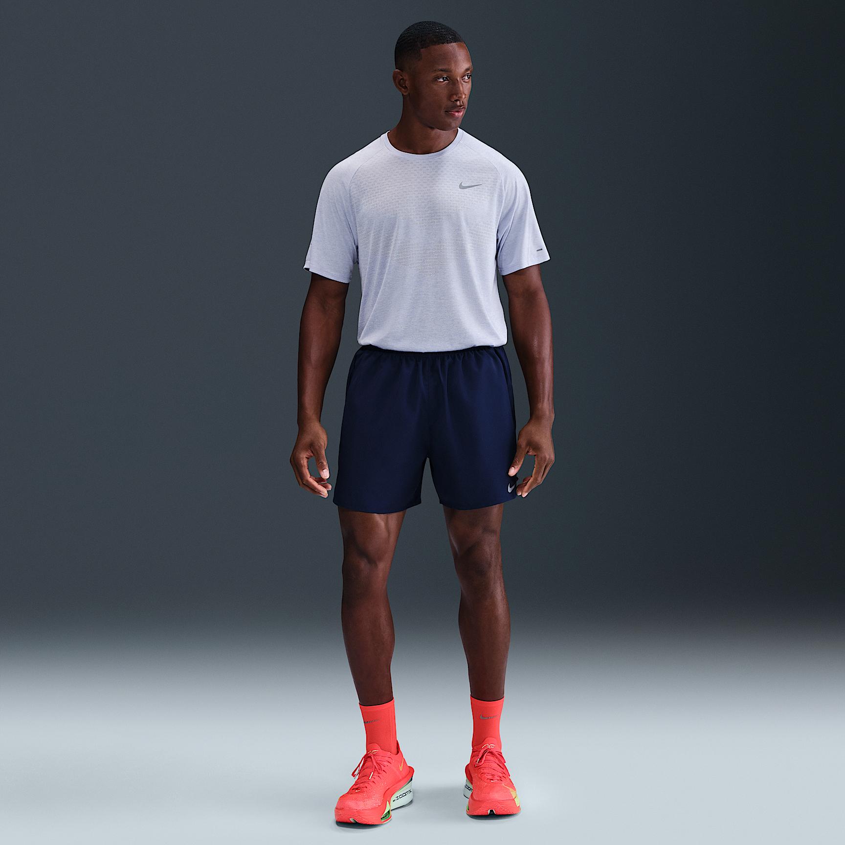 Nike Stride Men's Dri-FIT ADV Short-Sleeve Running Top Product Image