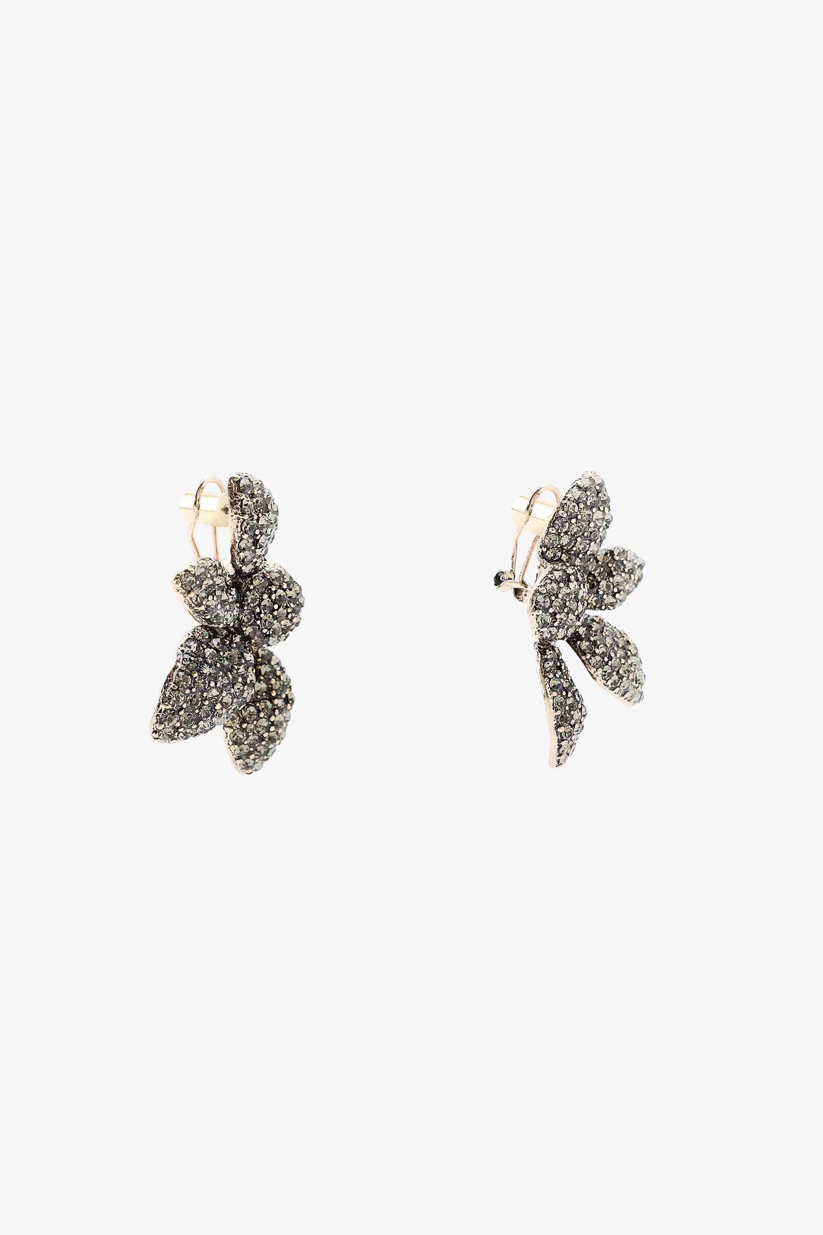 JEWEL FAN FLOWER EARRINGS Product Image