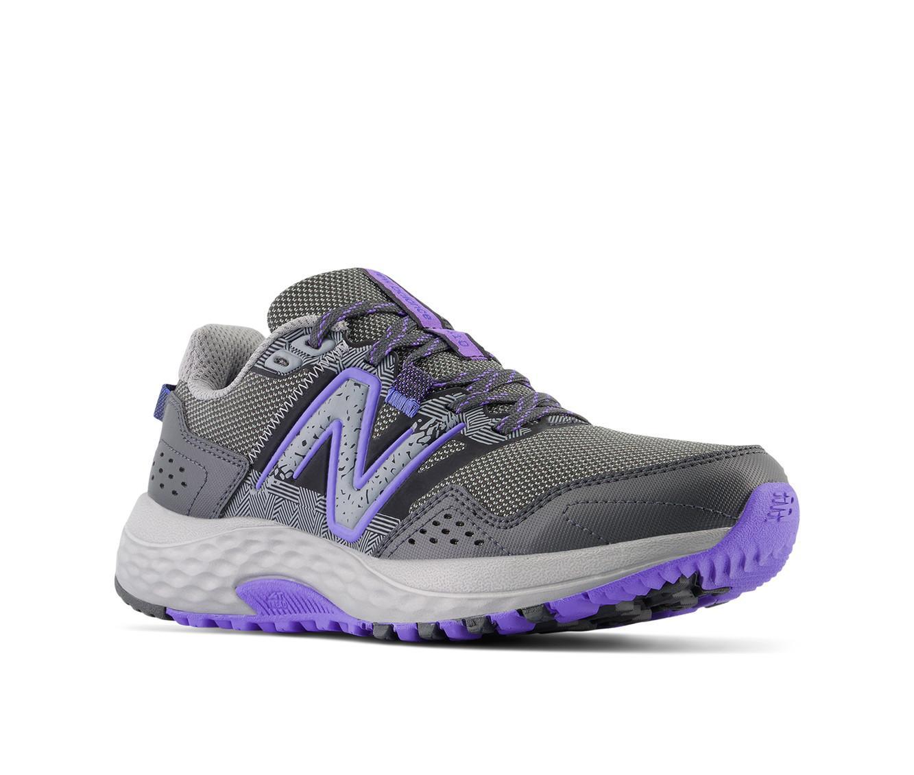 Women's New Balance WT410V8 Trail Running Shoes Product Image