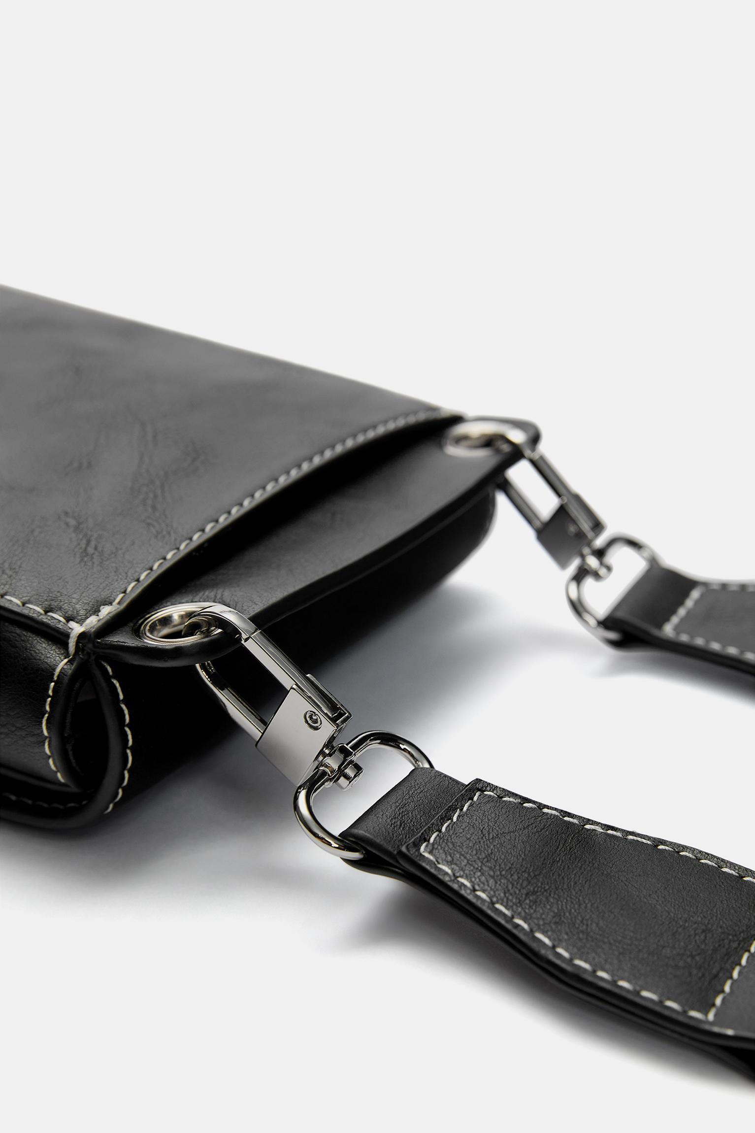 Crossbody bag with topstitching Product Image