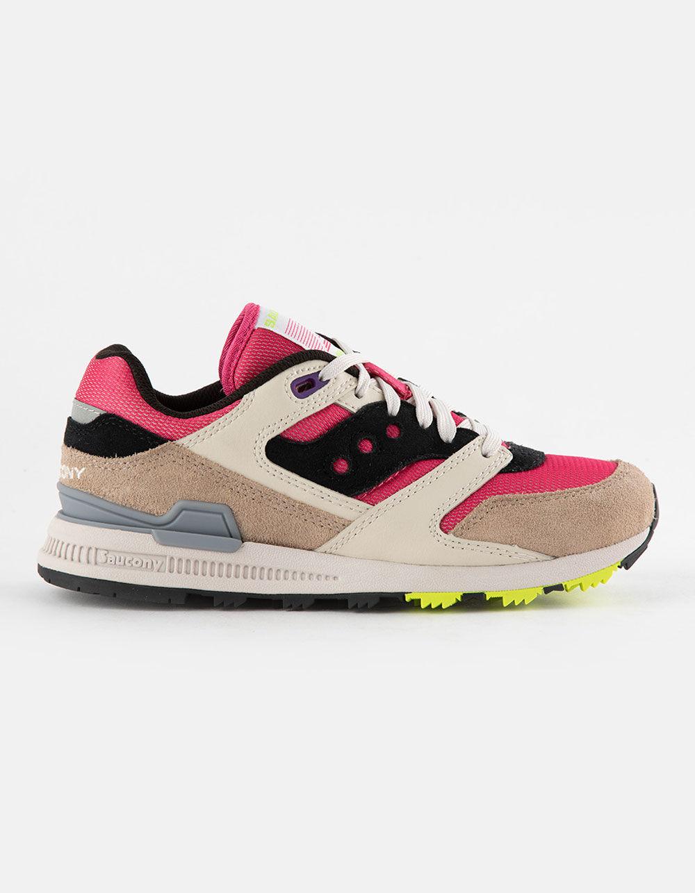 SAUCONY Courageous Womens Shoes - PINK COMBO Product Image