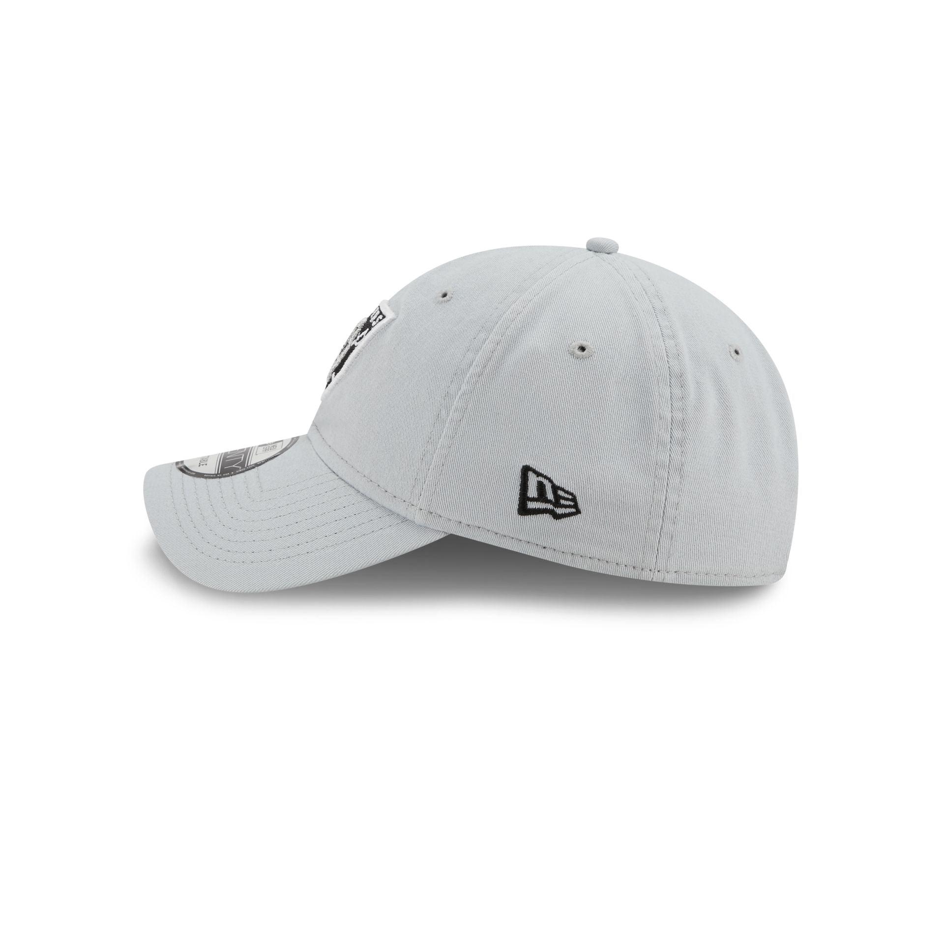 Las Vegas Raiders Core Classic Gray 9TWENTY Adjustable Hat Male Product Image