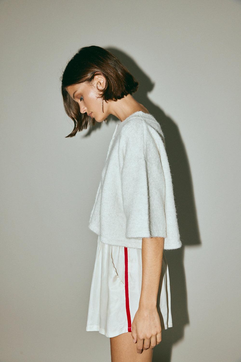 Moonscapes Shorts Cream Product Image