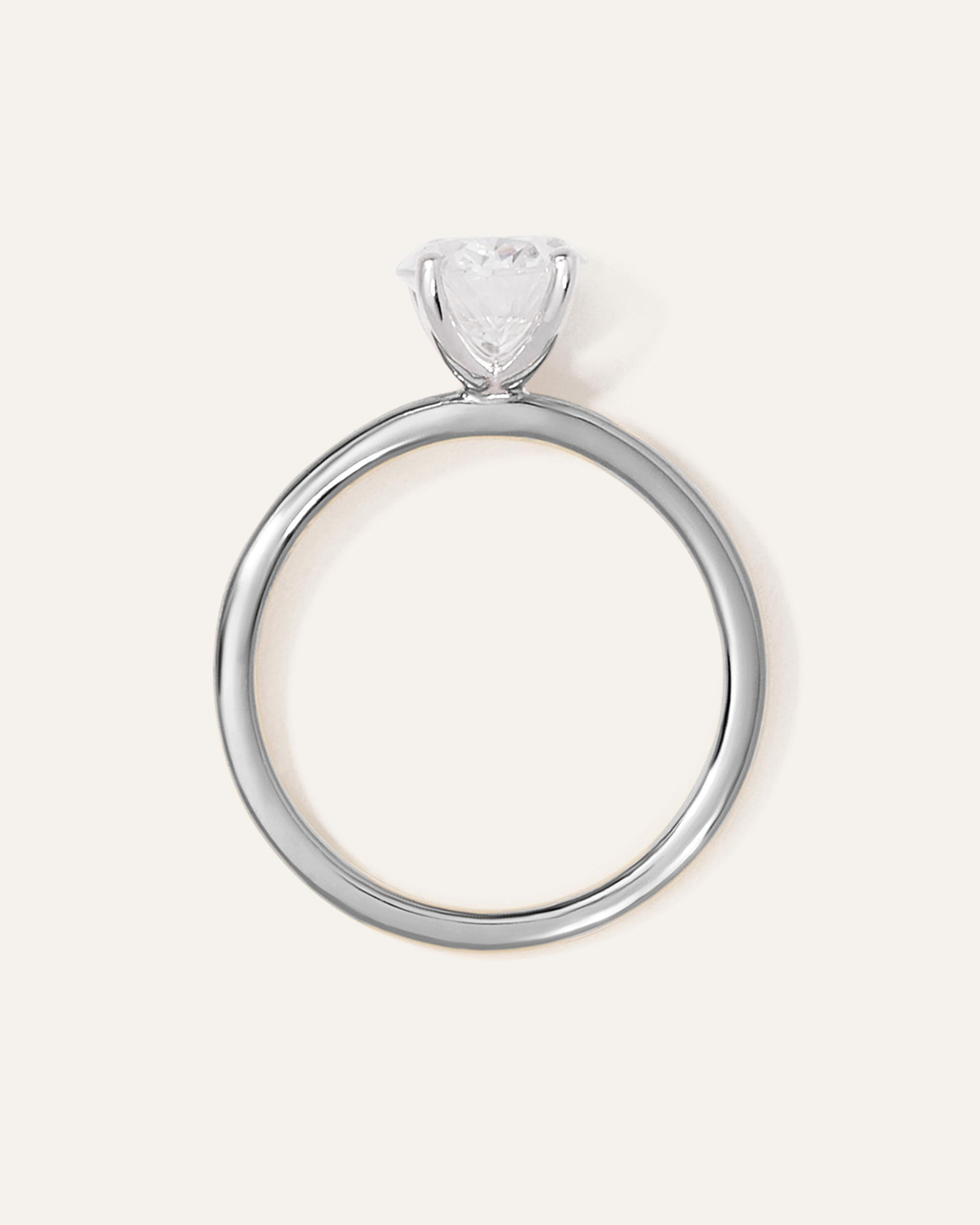 Quince | Women's Lab Grown Diamond Oval Comfort Fit Engagement Ring Product Image