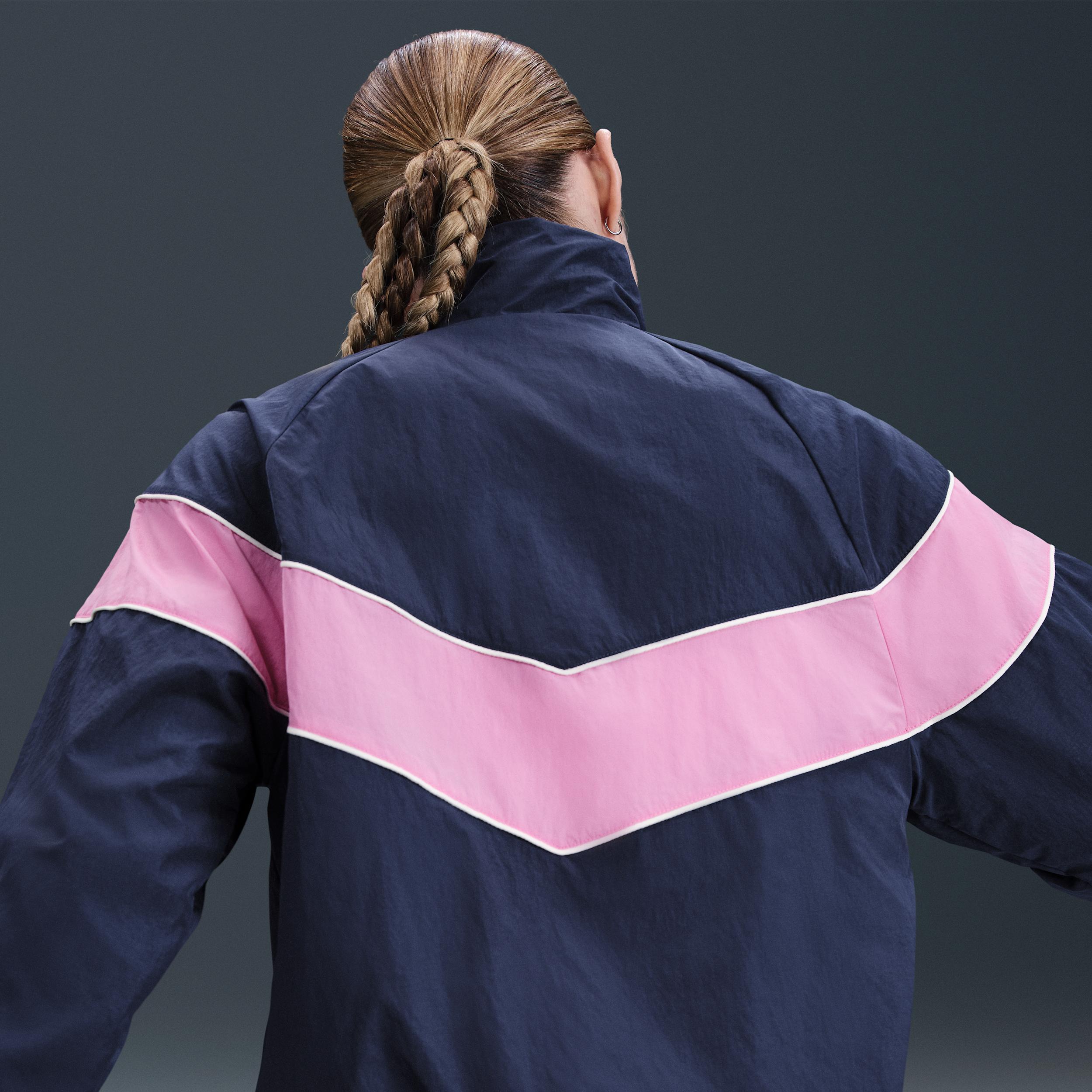 Nike Womens Windrunner Loose UV Woven Full-Zip Jacket | FV6304-633 Product Image