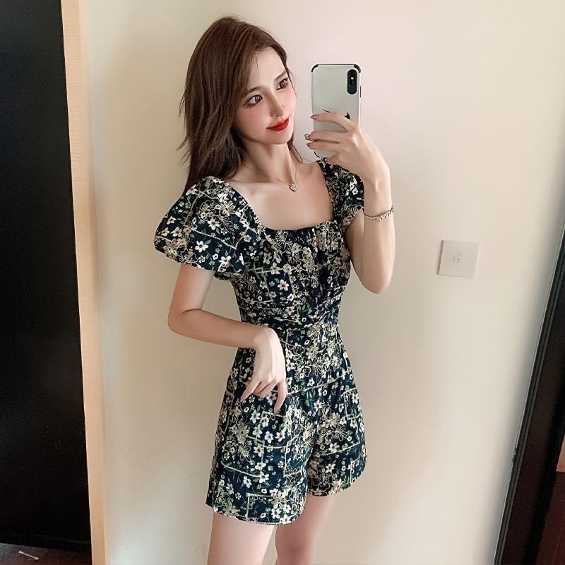 Short Sleeve Square Neck Floral Print Romper Product Image