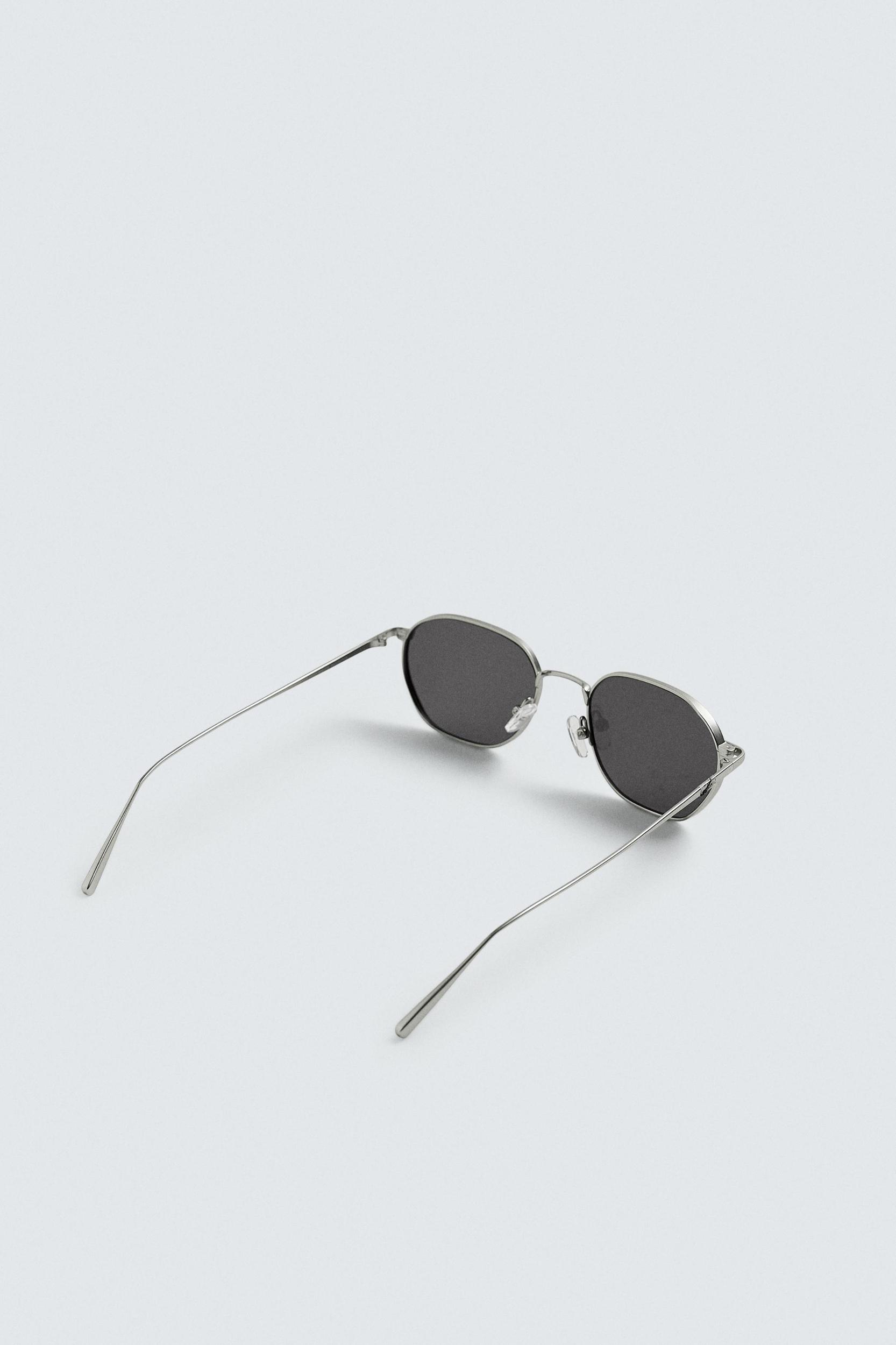 OVAL SUNGLASSES Product Image
