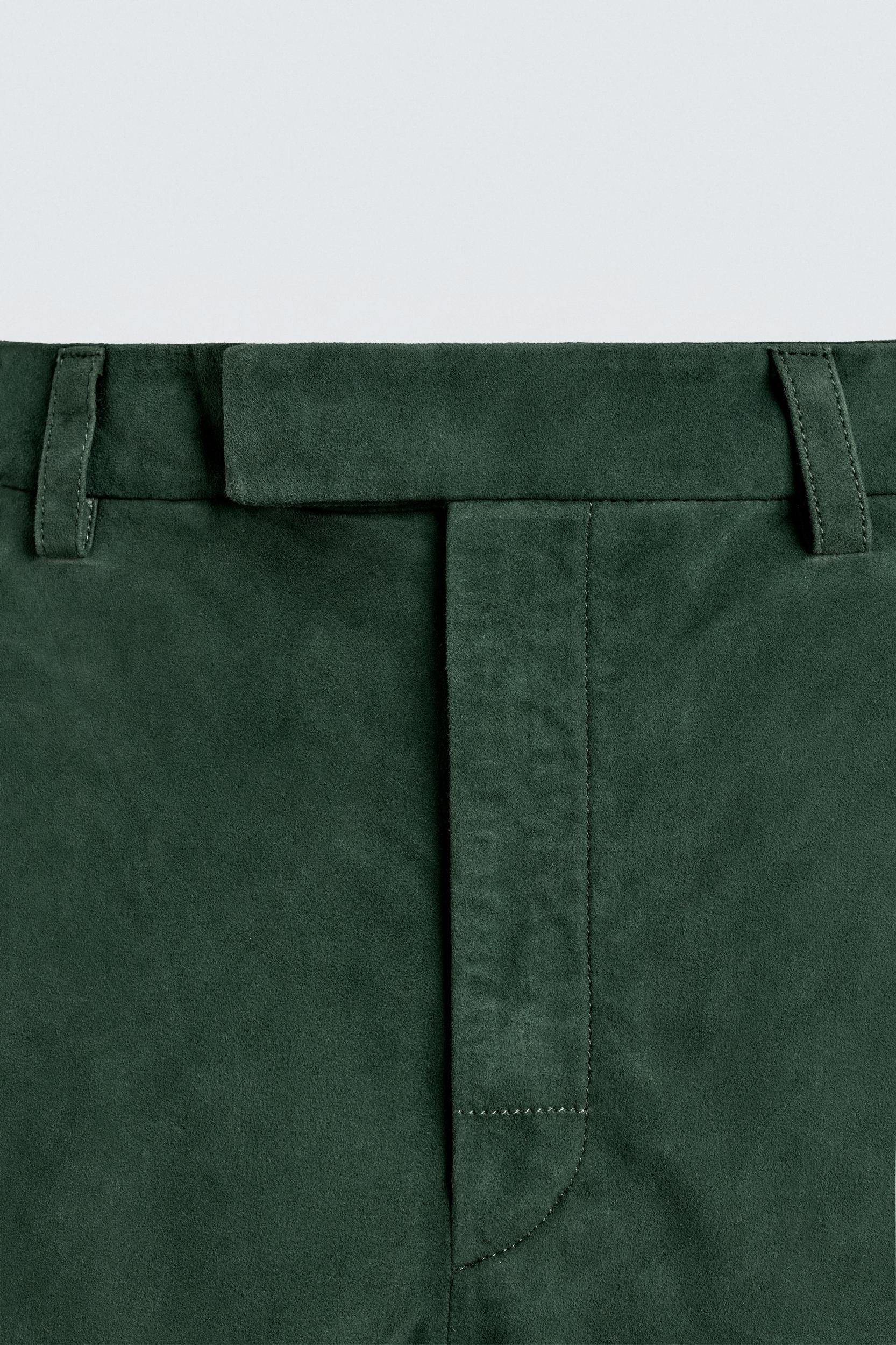 RELAXED FIT SUEDE LEATHER SHORTS Product Image