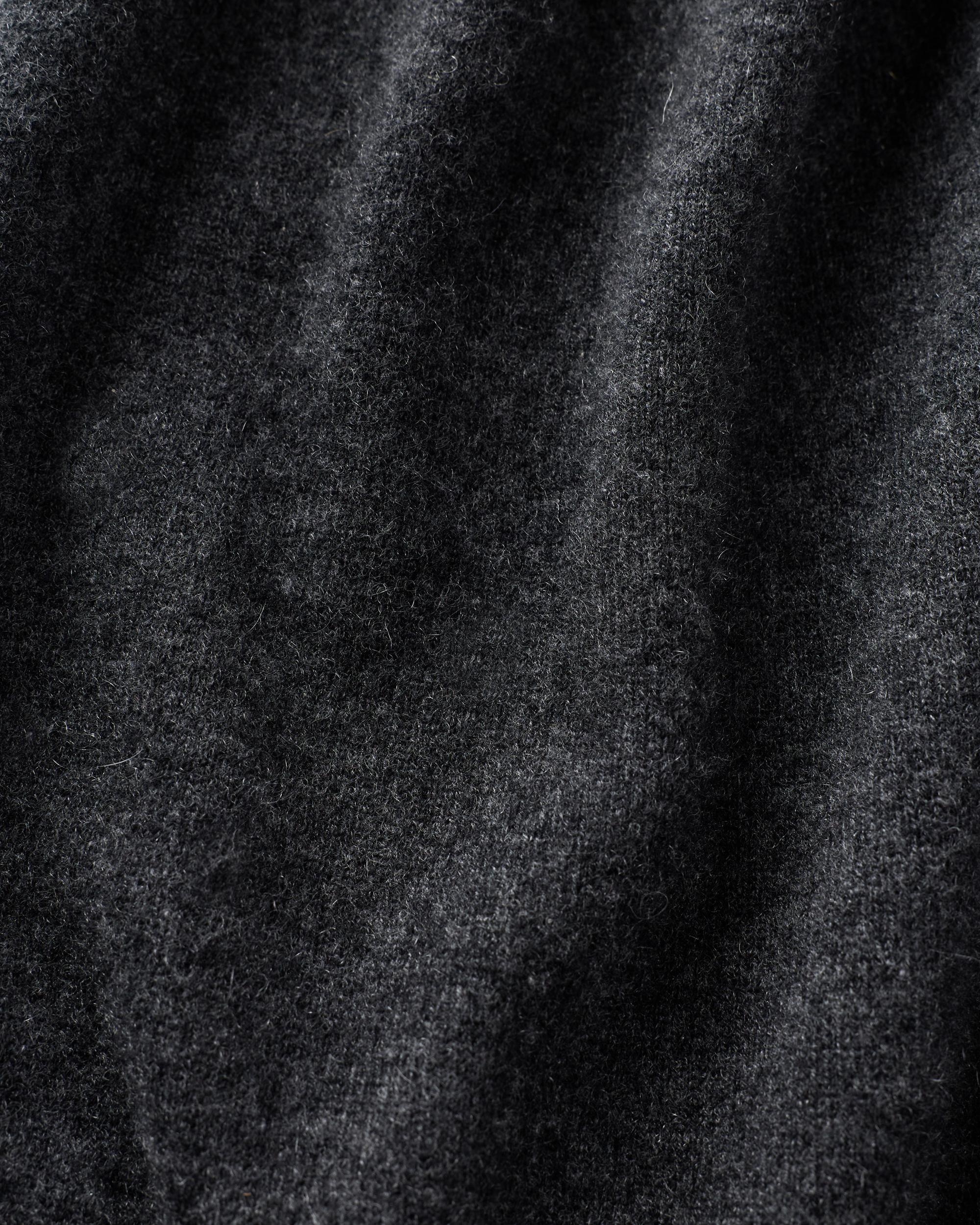 Quince | Women's Mongolian Cashmere Crewneck Sweater Product Image