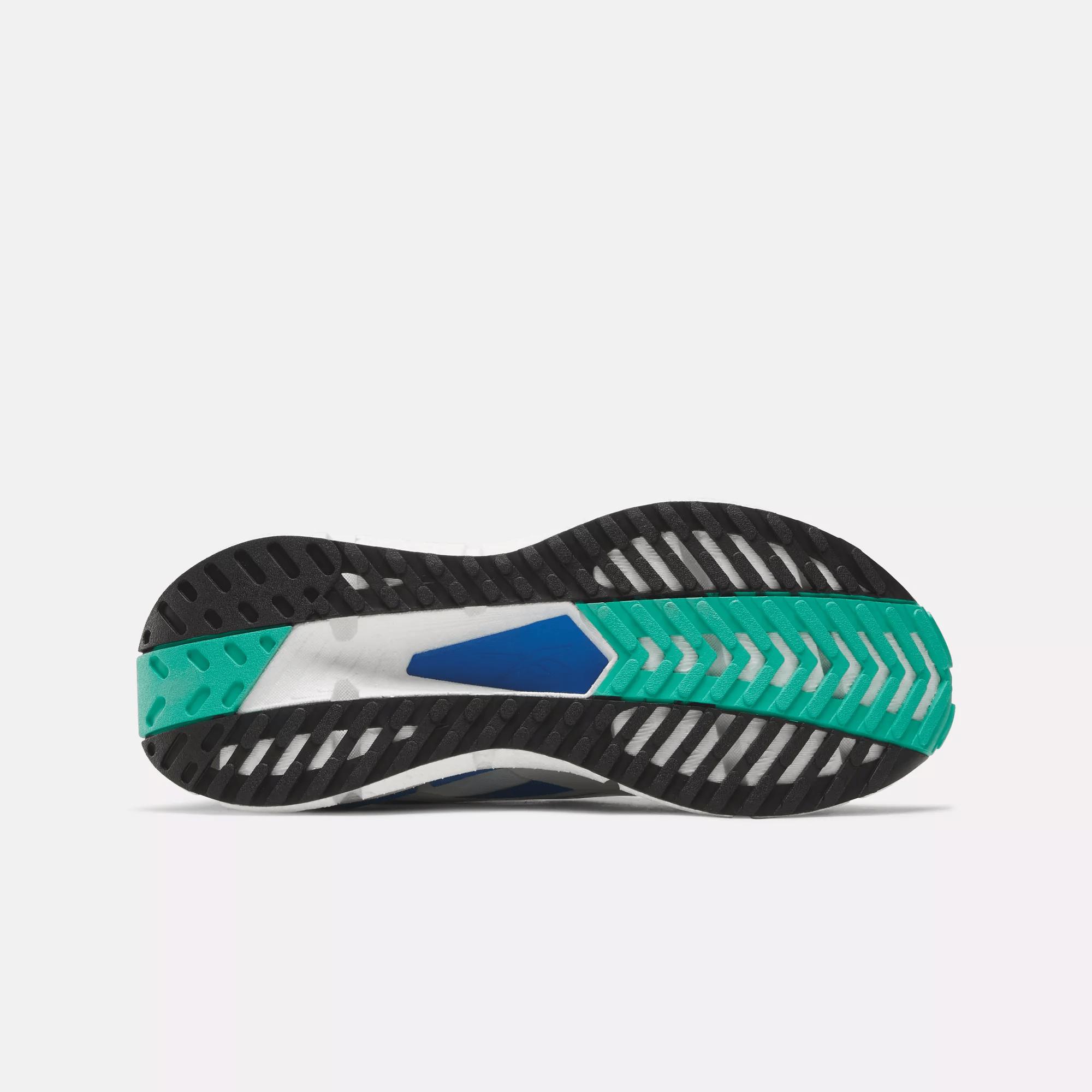 Women's FloatZig Symmetros Shoes in White Product Image