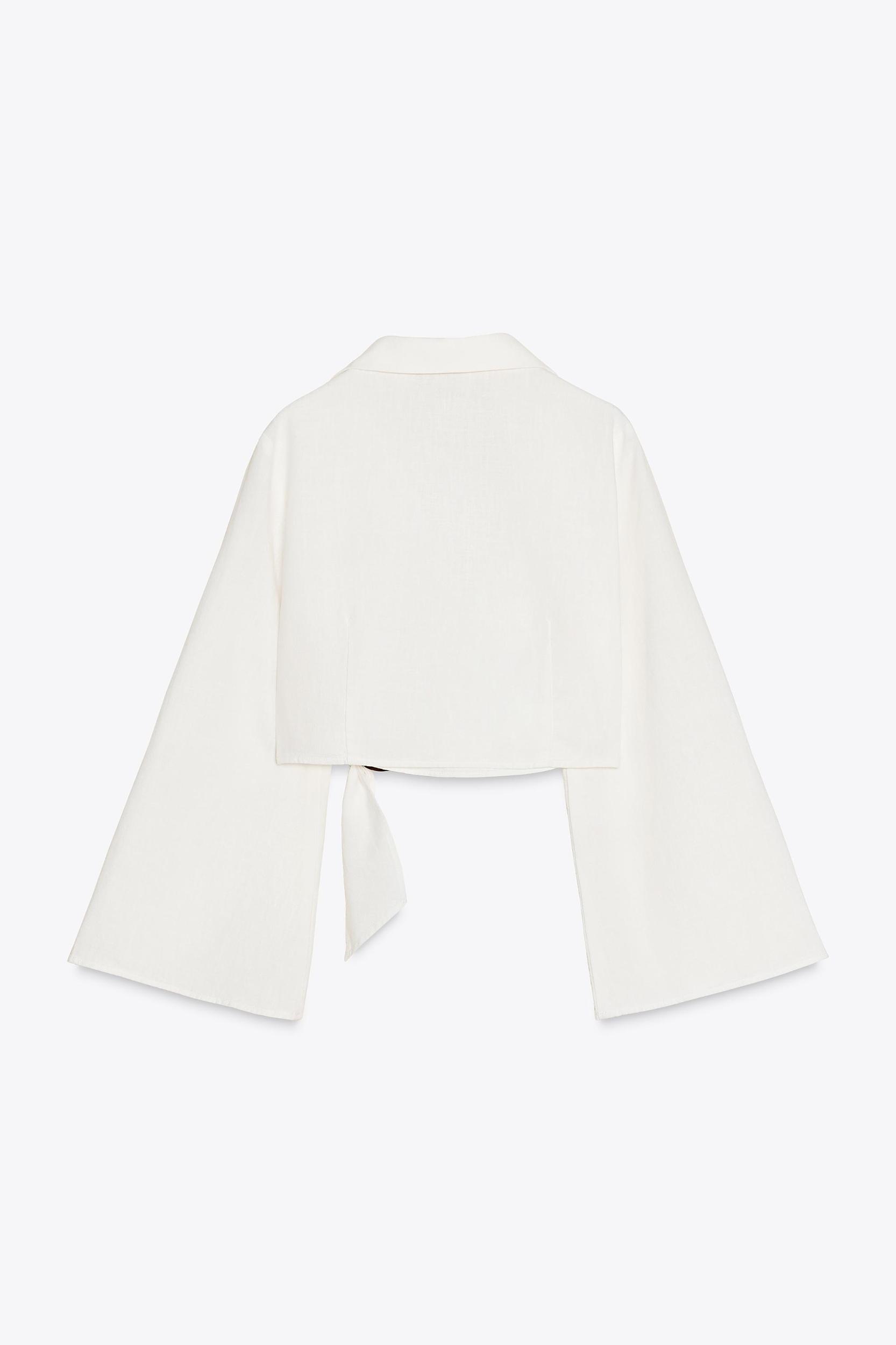 RUSTIC BUCKLE TOP Product Image