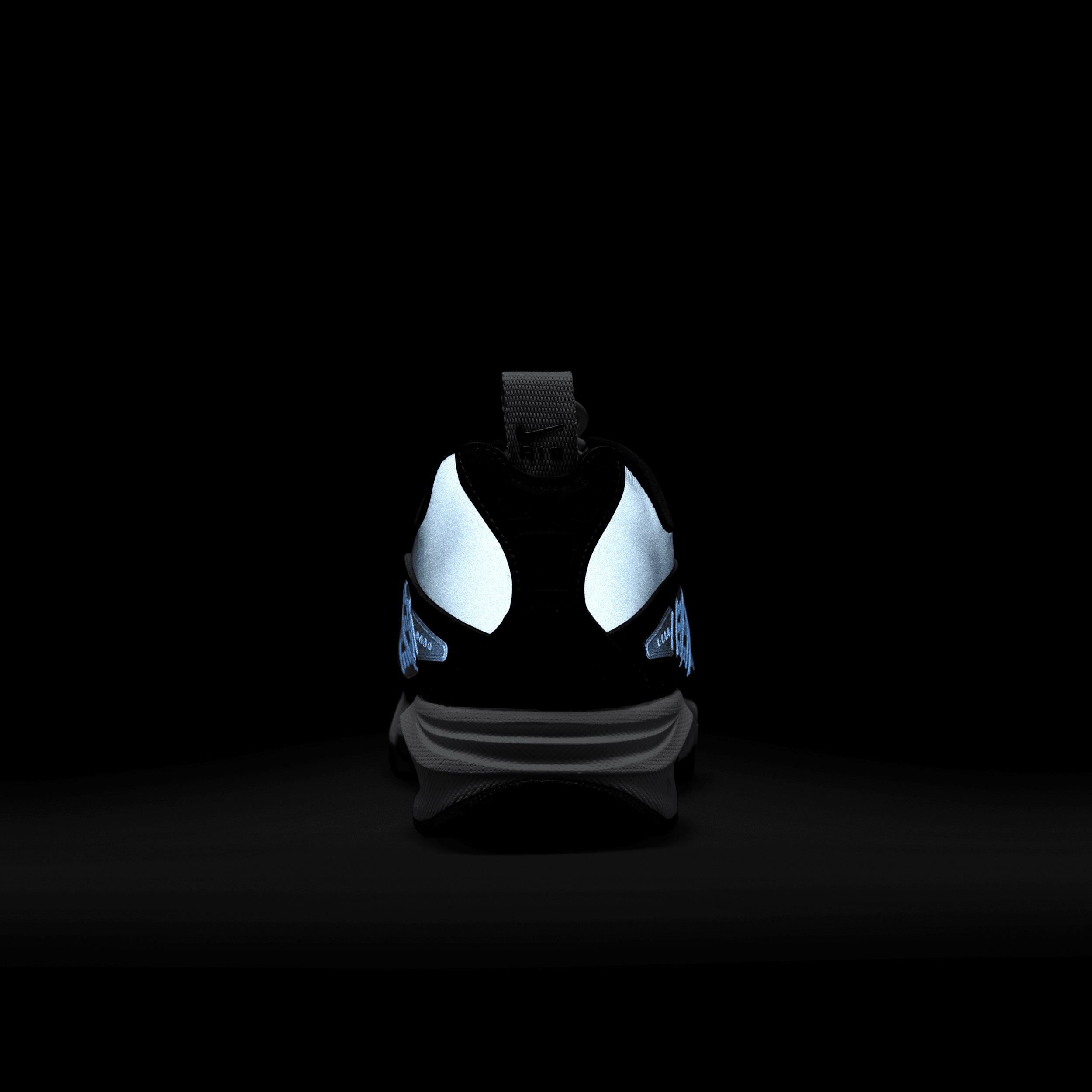 Nike Women's Air Max SNDR Shoes Product Image