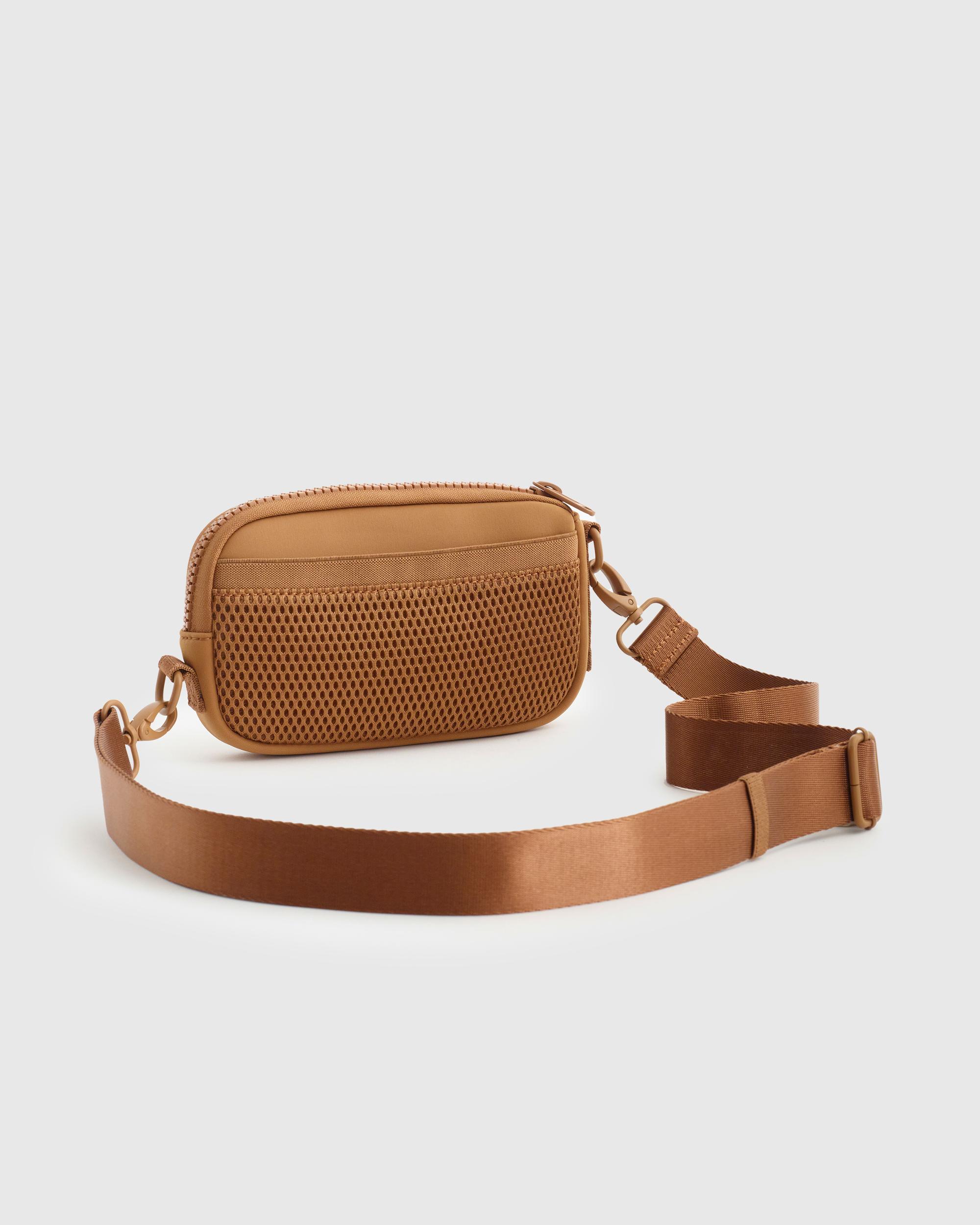 Quince | Women's All-Day Neoprene Phone Sling Recycled Polyester Product Image