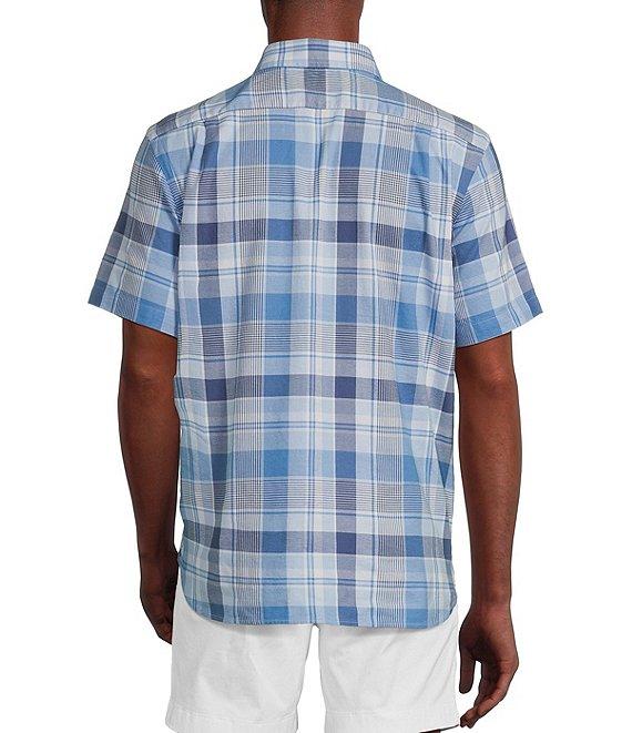 Cremieux Blue Label Medium Plaid Lightweight Oxford Short Sleeve Woven Shirt Product Image