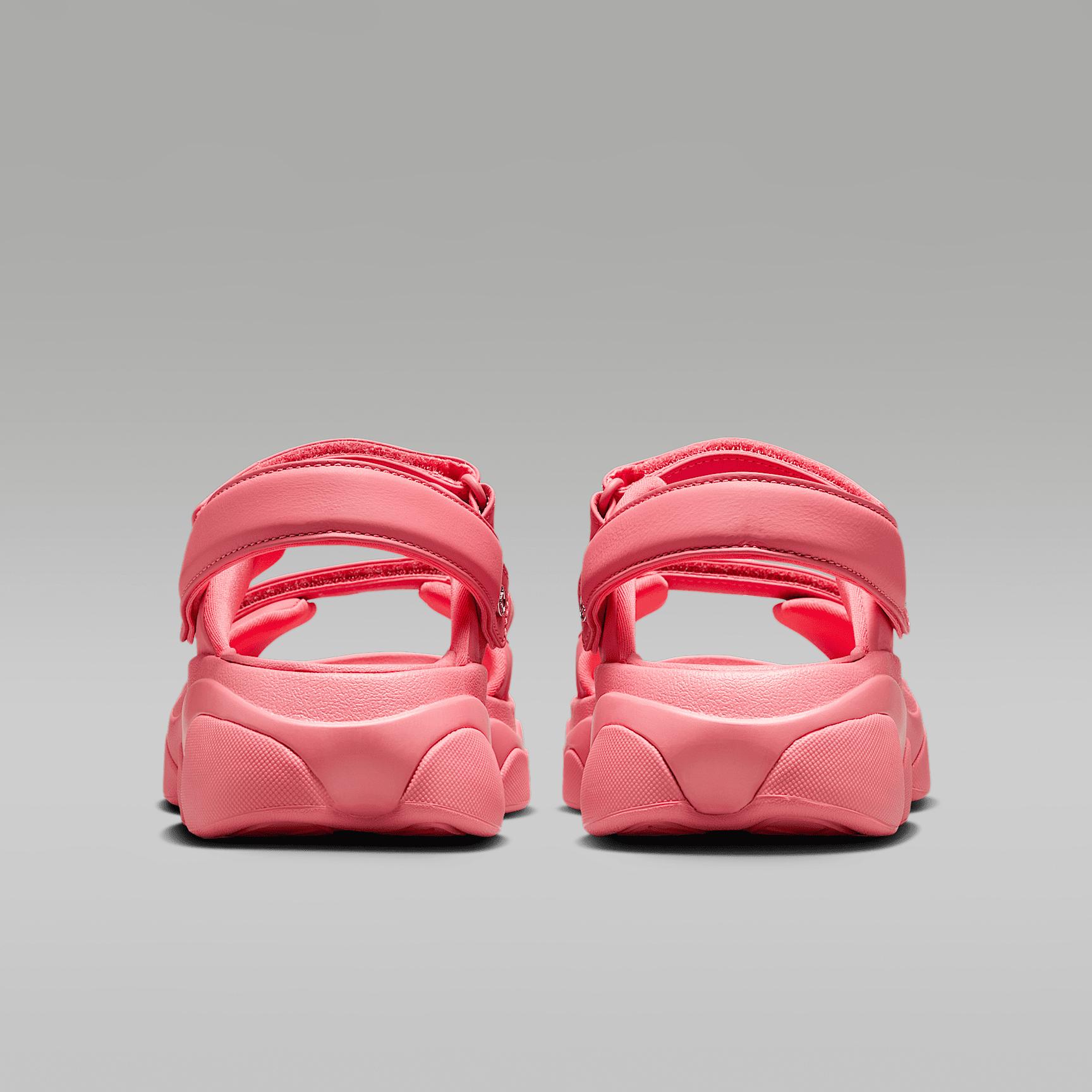 Jordan Deja Women's Sandals Product Image