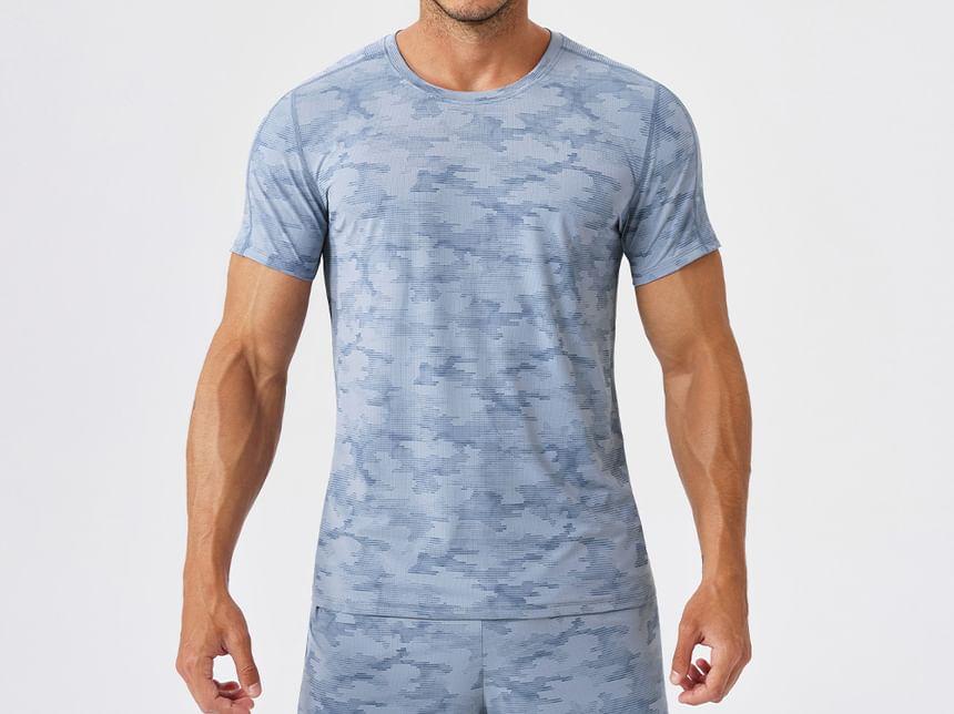 Short-Sleeve Round Neck Patterned Sport T-Shirt Product Image