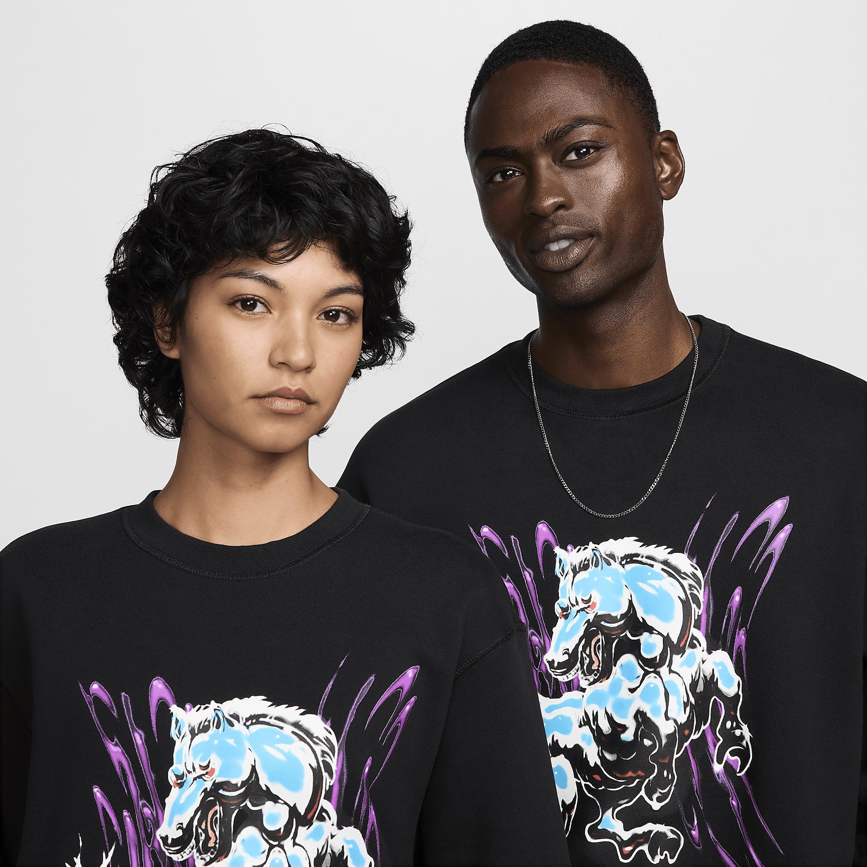 Mens Nike SB Fleece Skate Crew | HQ3035-010 Product Image