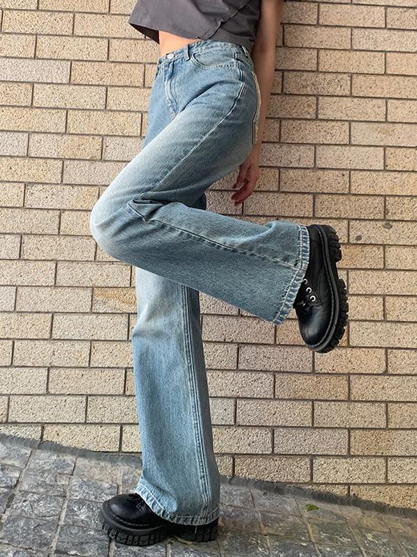 Light Blue Wash High Rise Boyfriend Jeans Product Image