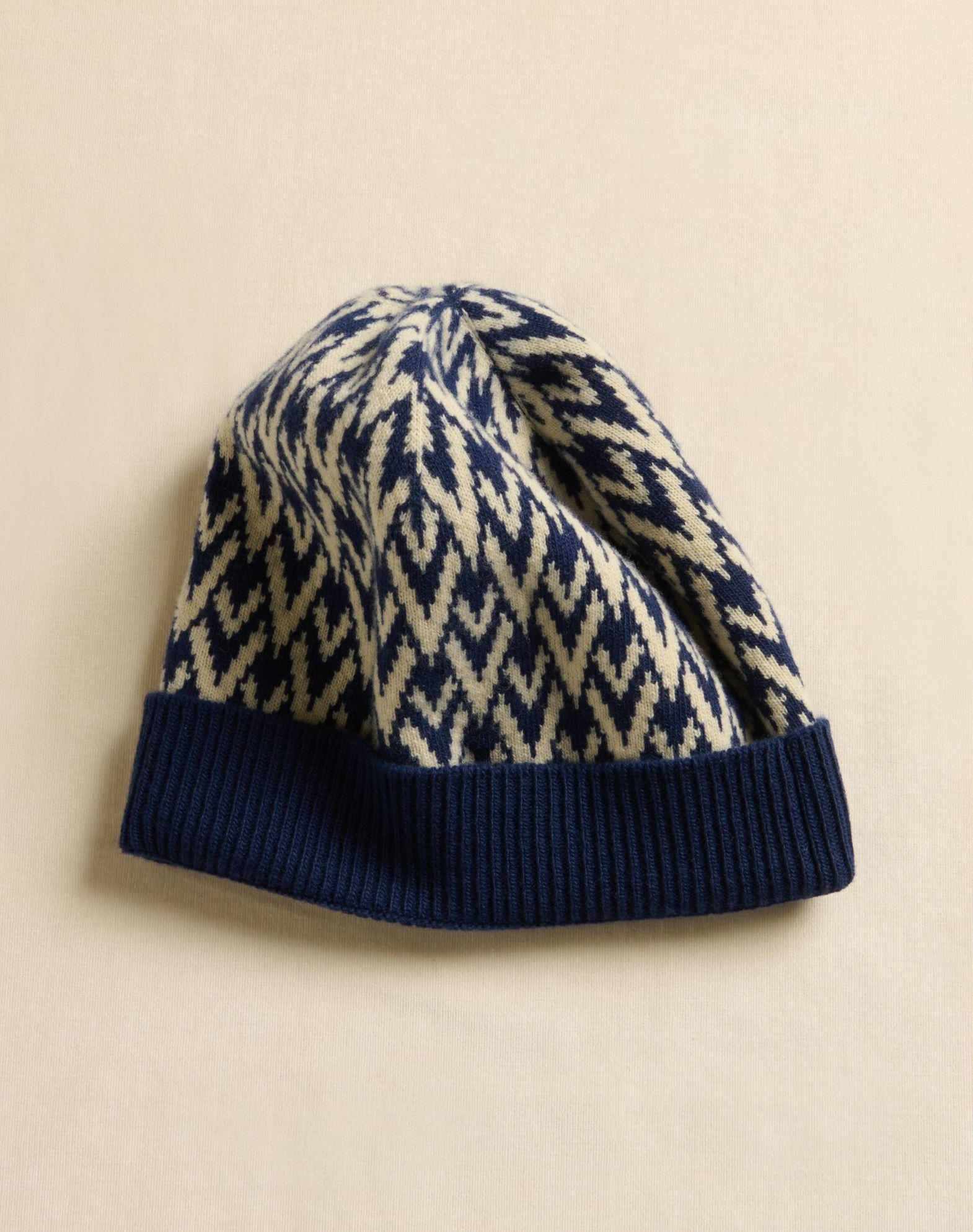 Toute La V Signature Knitted Wool Beanie Product Image
