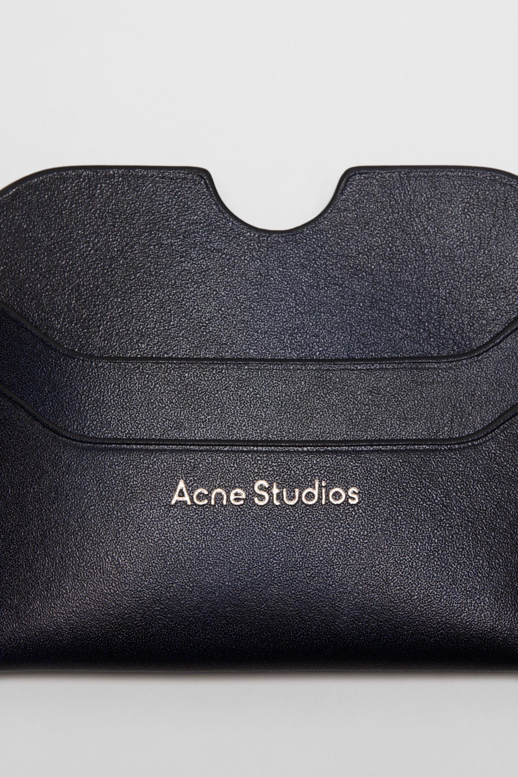 Leather card holder Product Image