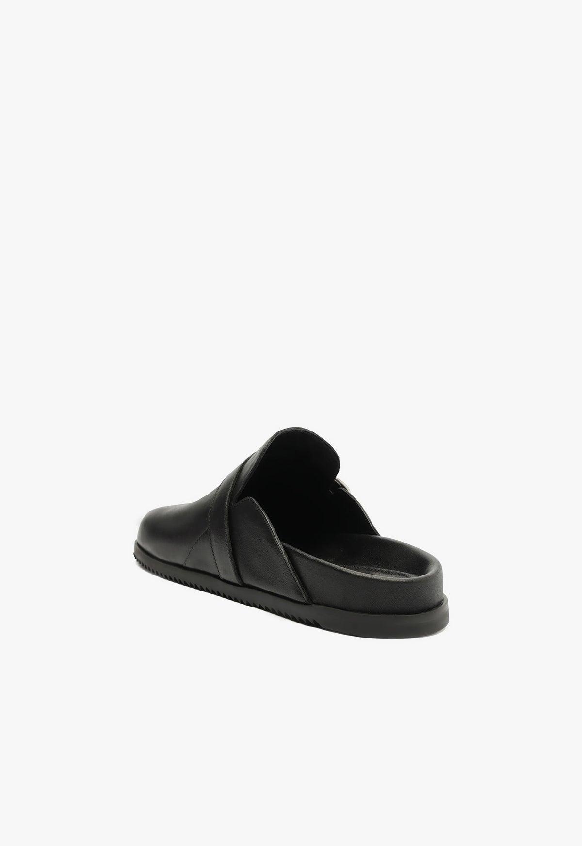 Grace Leather Clog Female Product Image