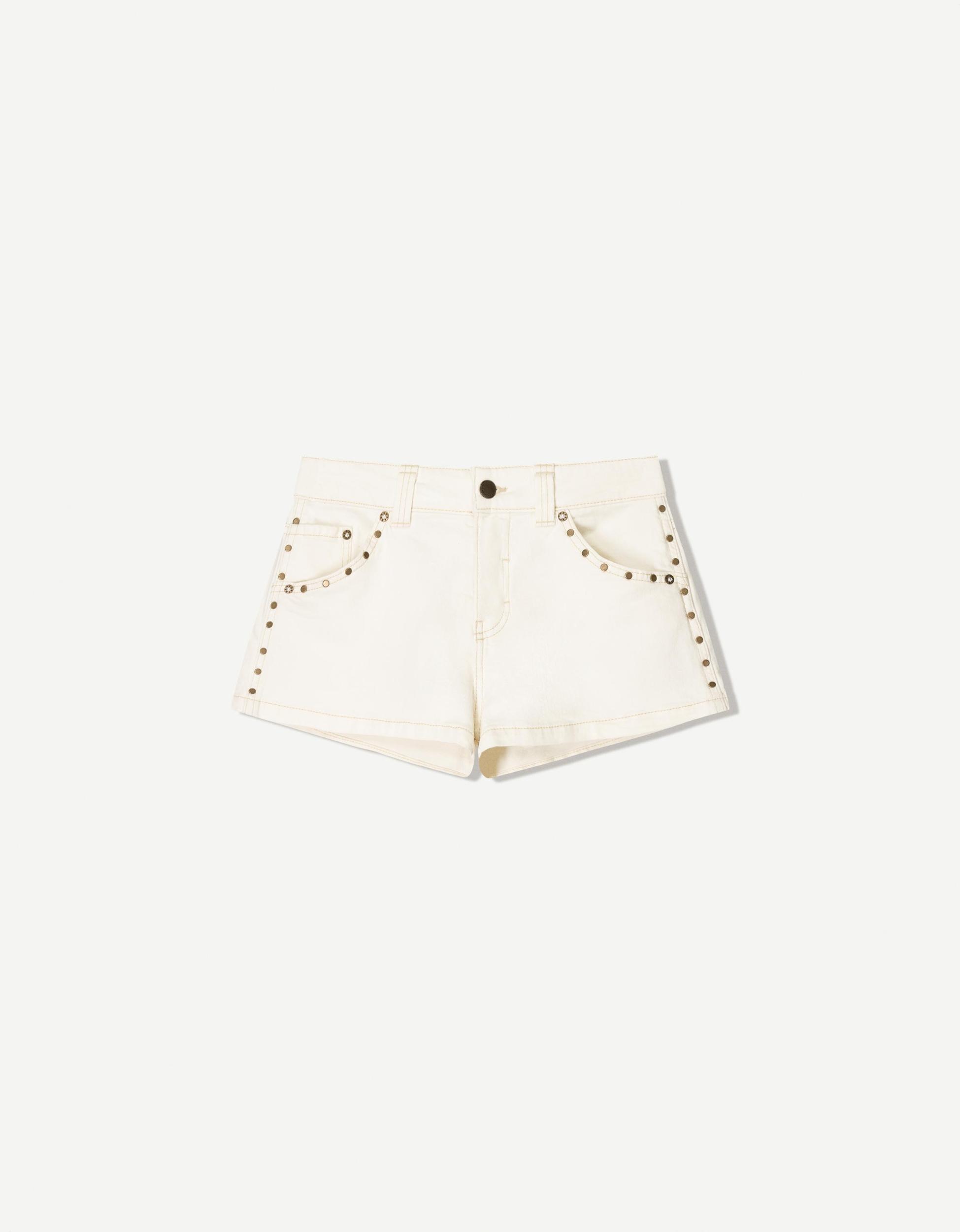 Voluminous studded shorts Product Image